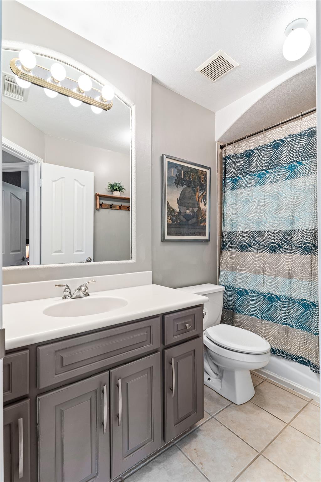 102 Cheerful Ct, Lakeway, TX 78734