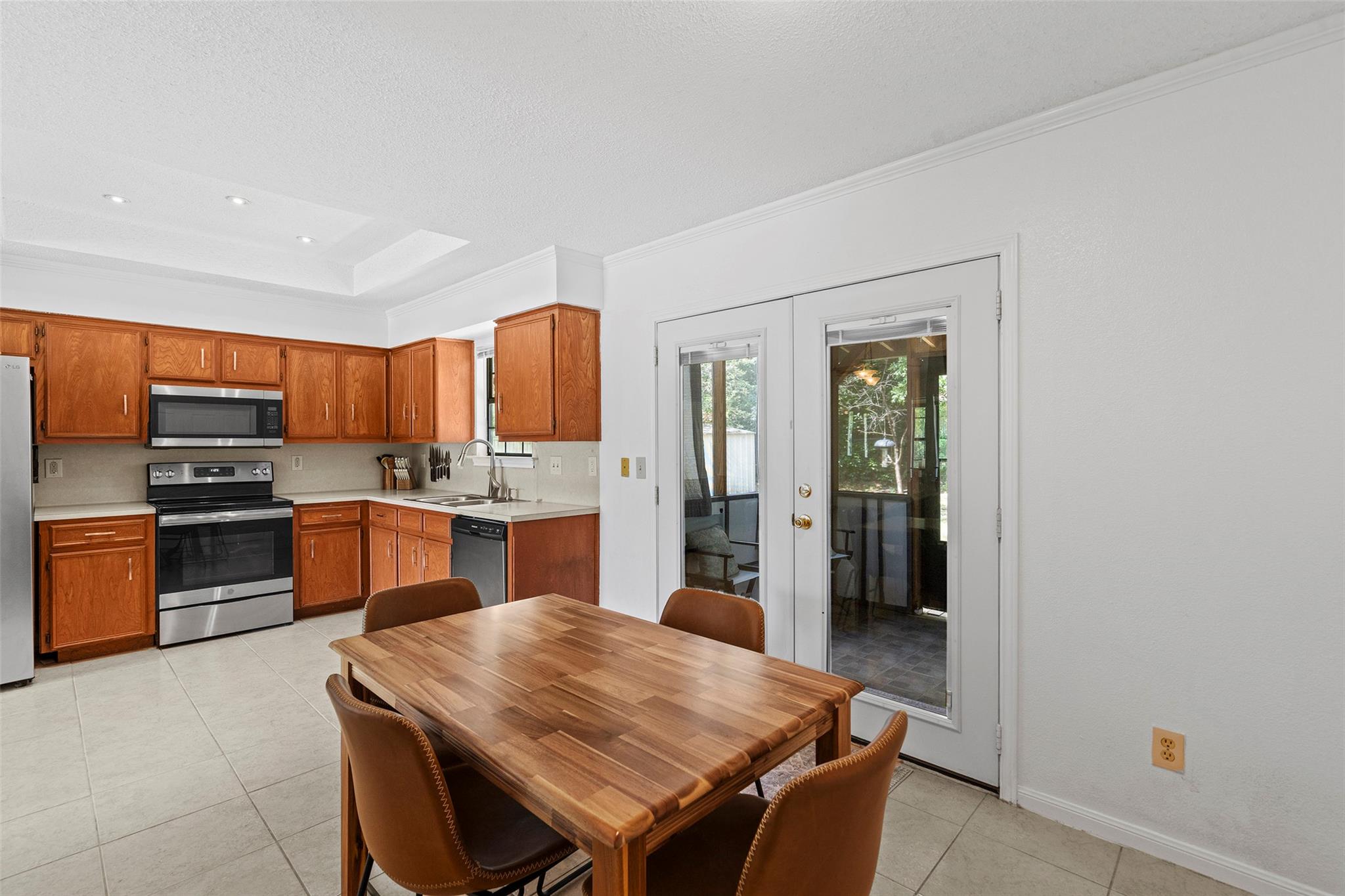 10720 Sunny Ln, Jonestown, TX 78645