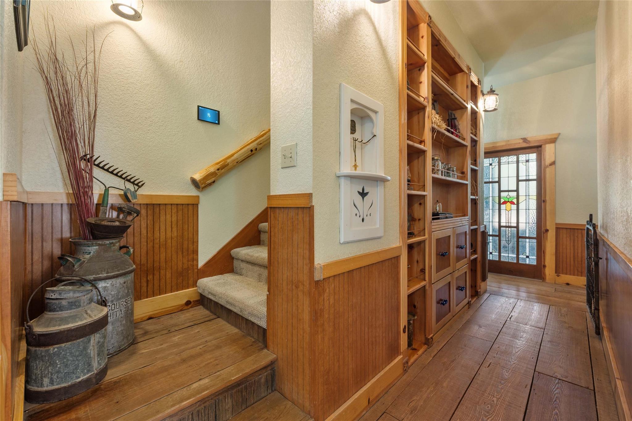 136 Red Fox Ln, Bastrop, TX 78602