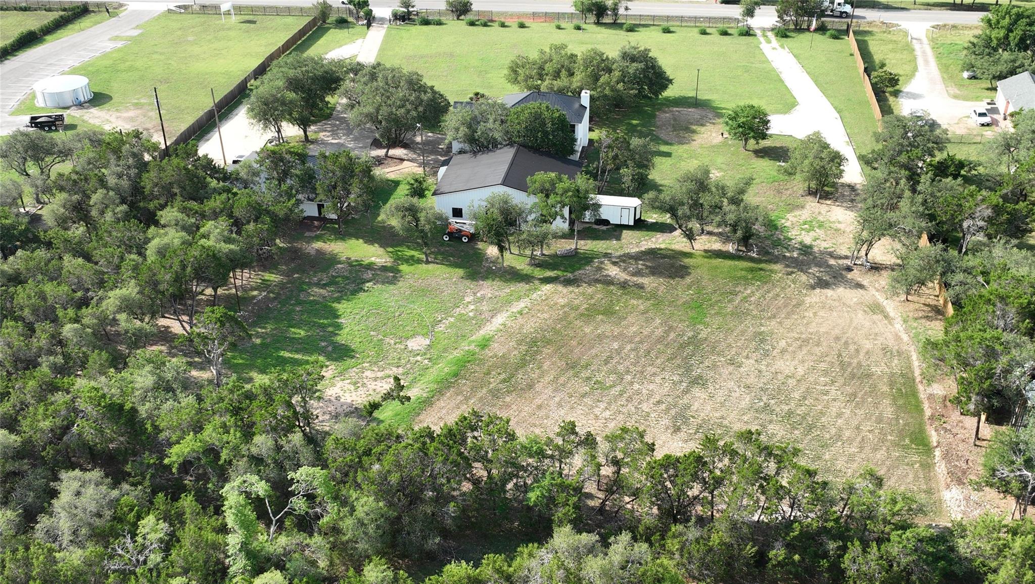 102 County Road 180, Leander, TX 78641