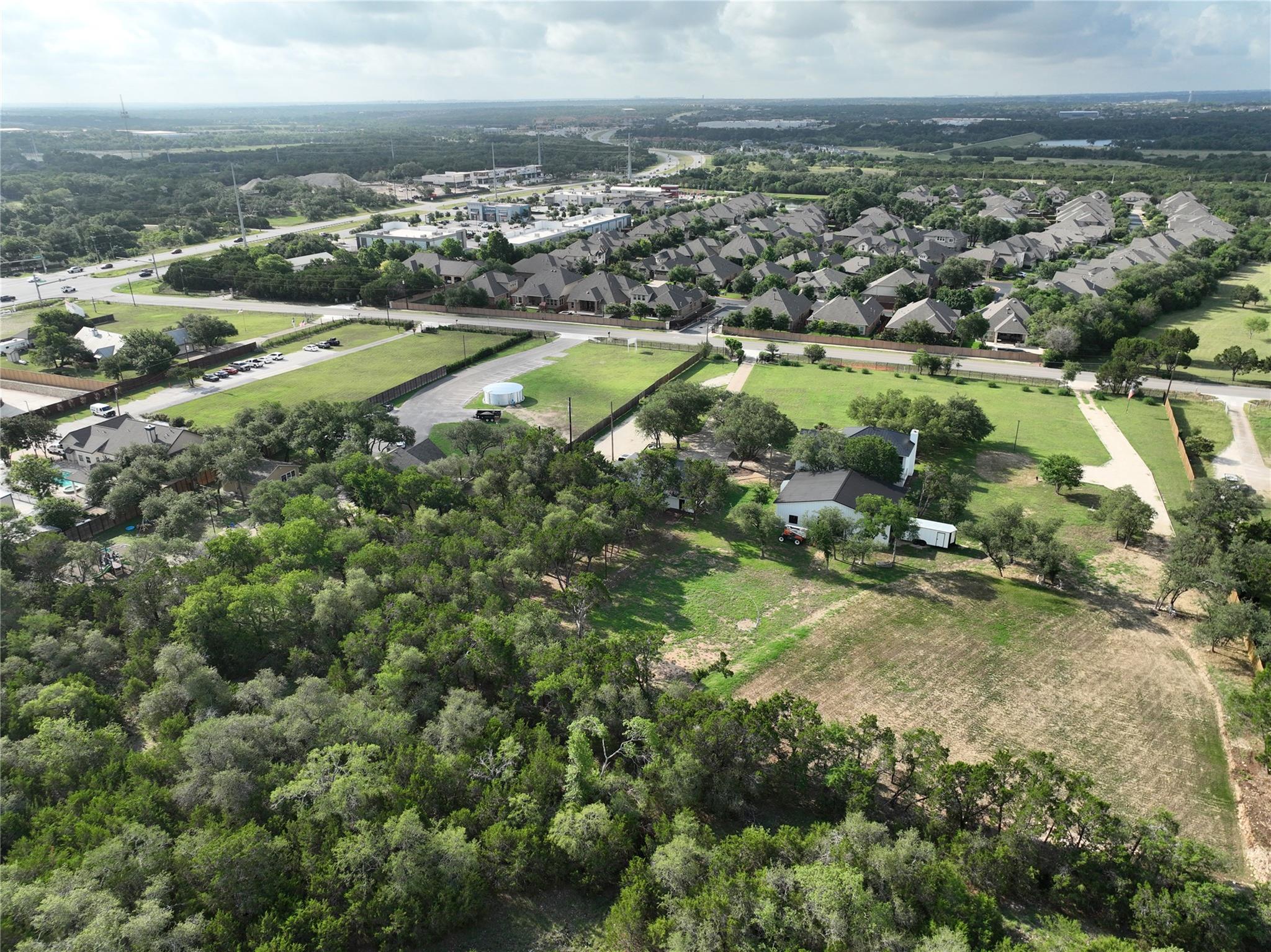 102 County Road 180, Leander, TX 78641