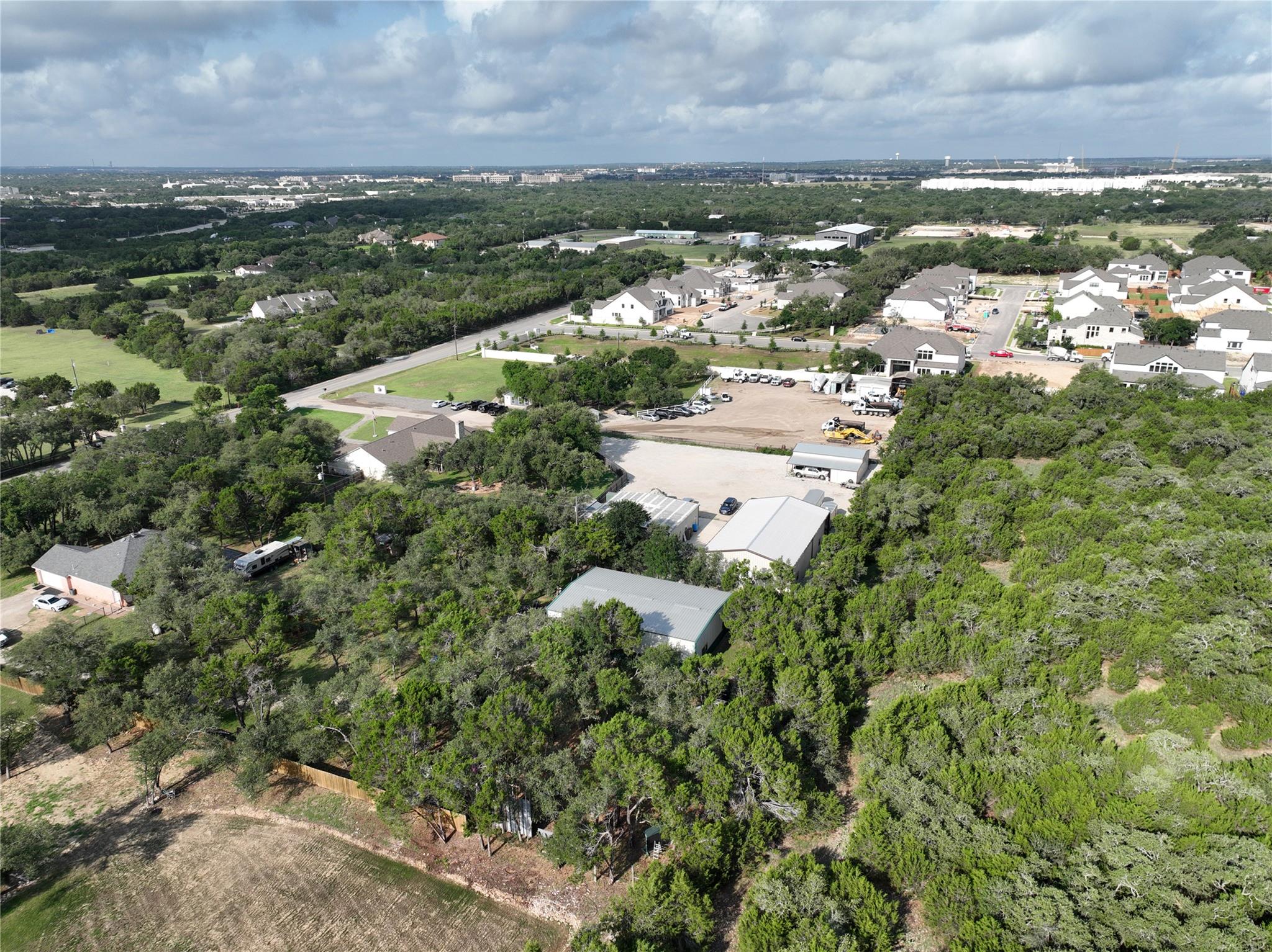 102 County Road 180, Leander, TX 78641