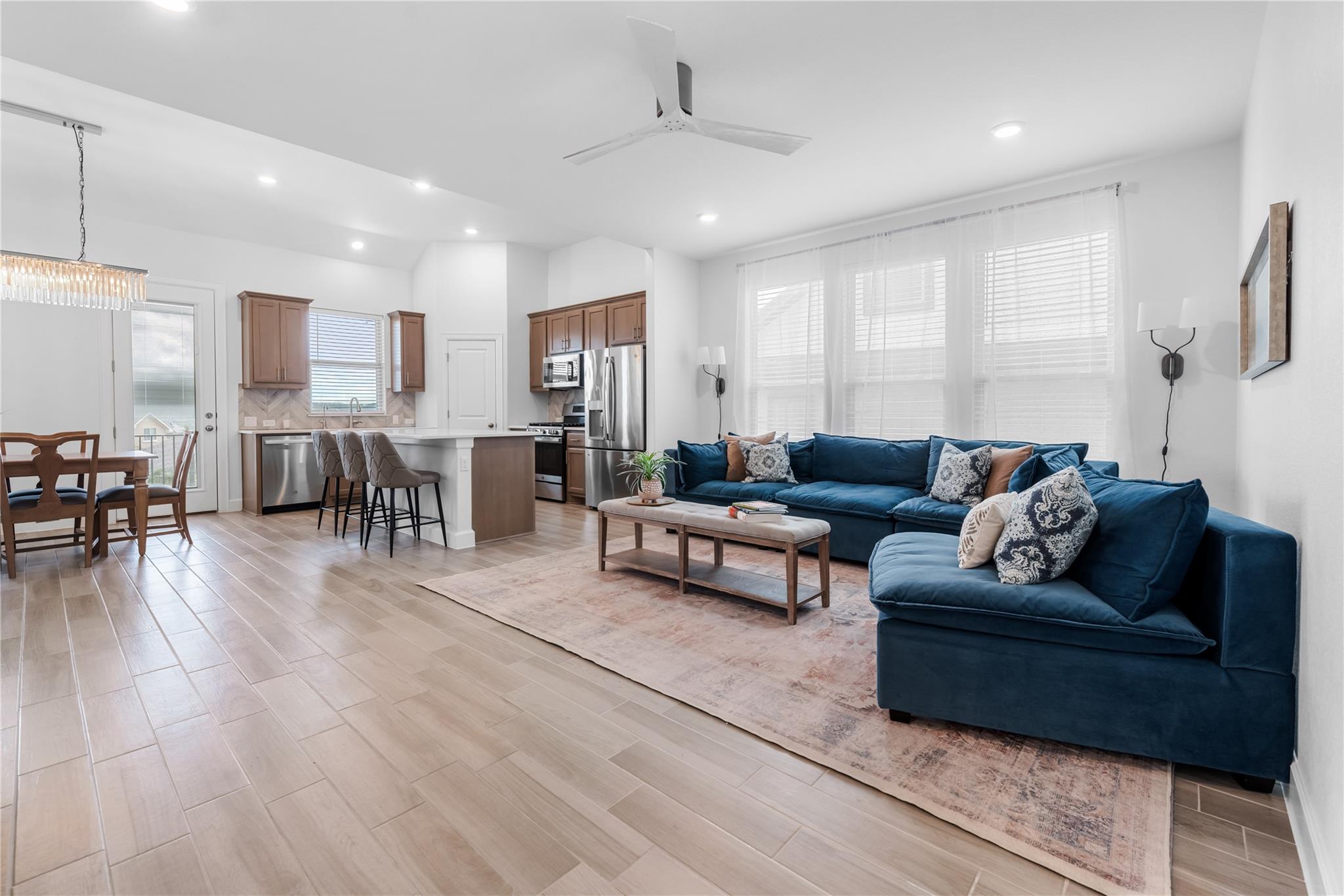 6408 Empresa Dr, Austin, TX 78738