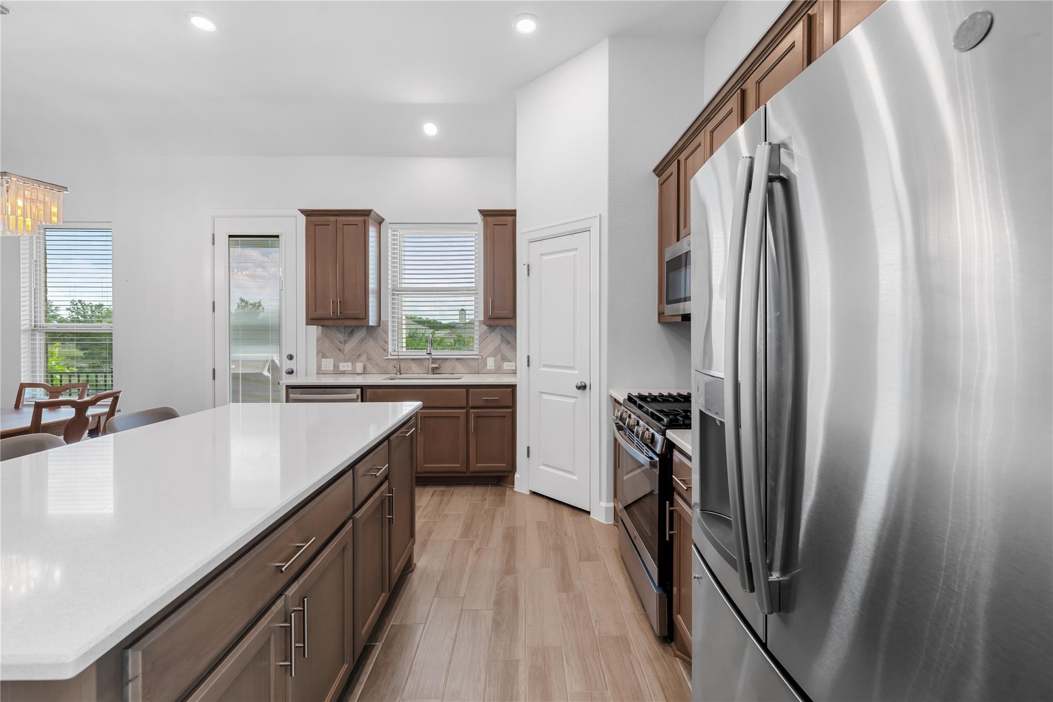 6408 Empresa Dr, Austin, TX 78738