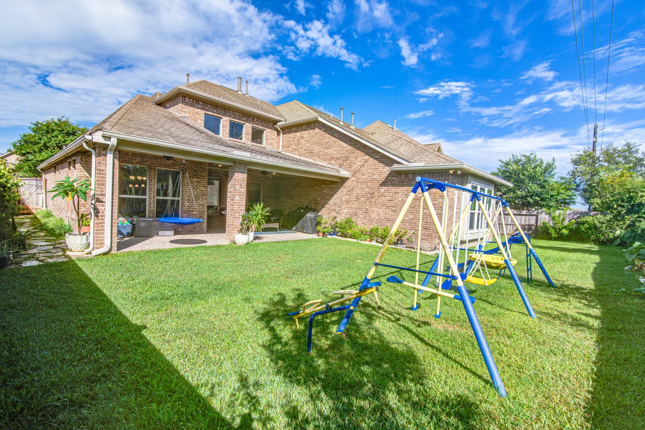 613 East Fork, Webster, TX 77598