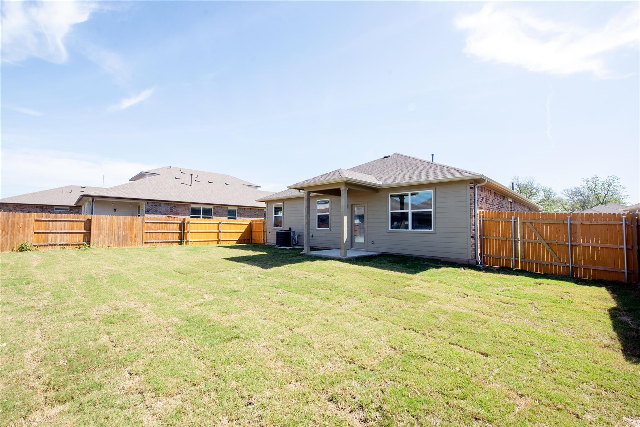 106 DEEP EDDY Cv, Bastrop, TX 78602