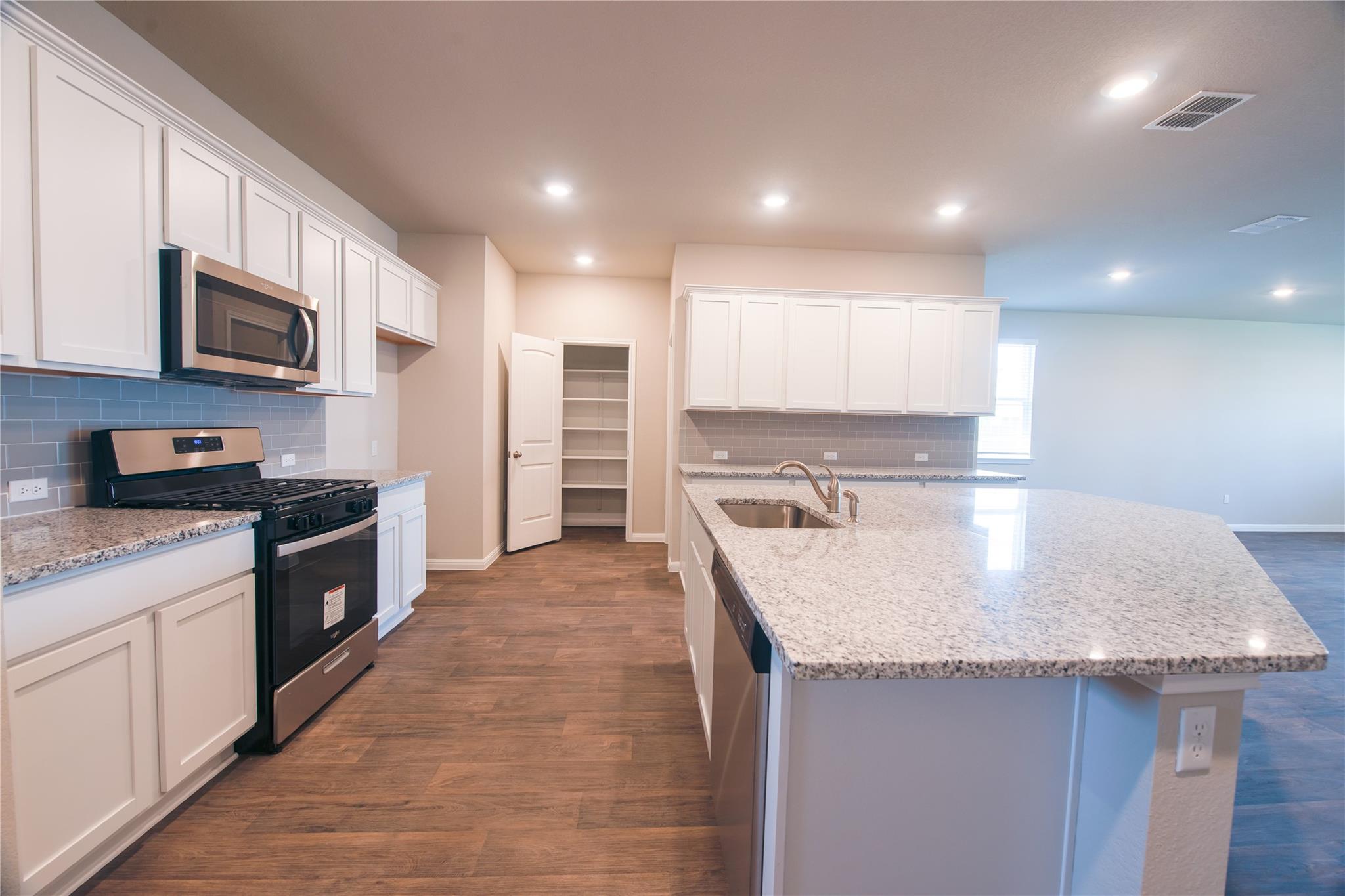 106 DEEP EDDY Cv, Bastrop, TX 78602