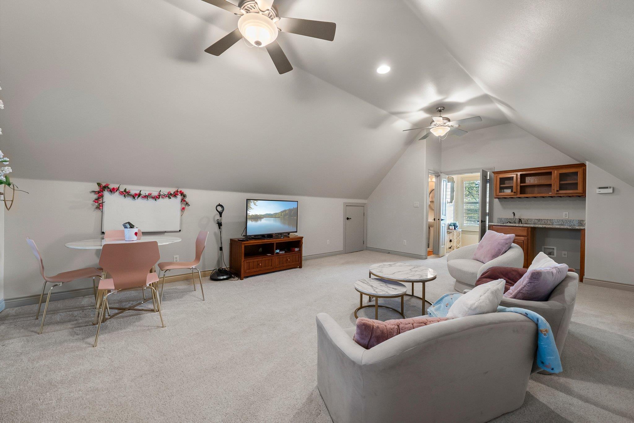100 Painted Horse Trl, Burnet, TX 78611