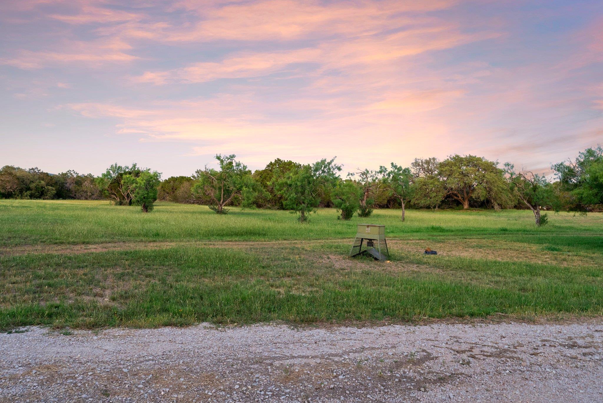 100 Painted Horse Trl, Burnet, TX 78611