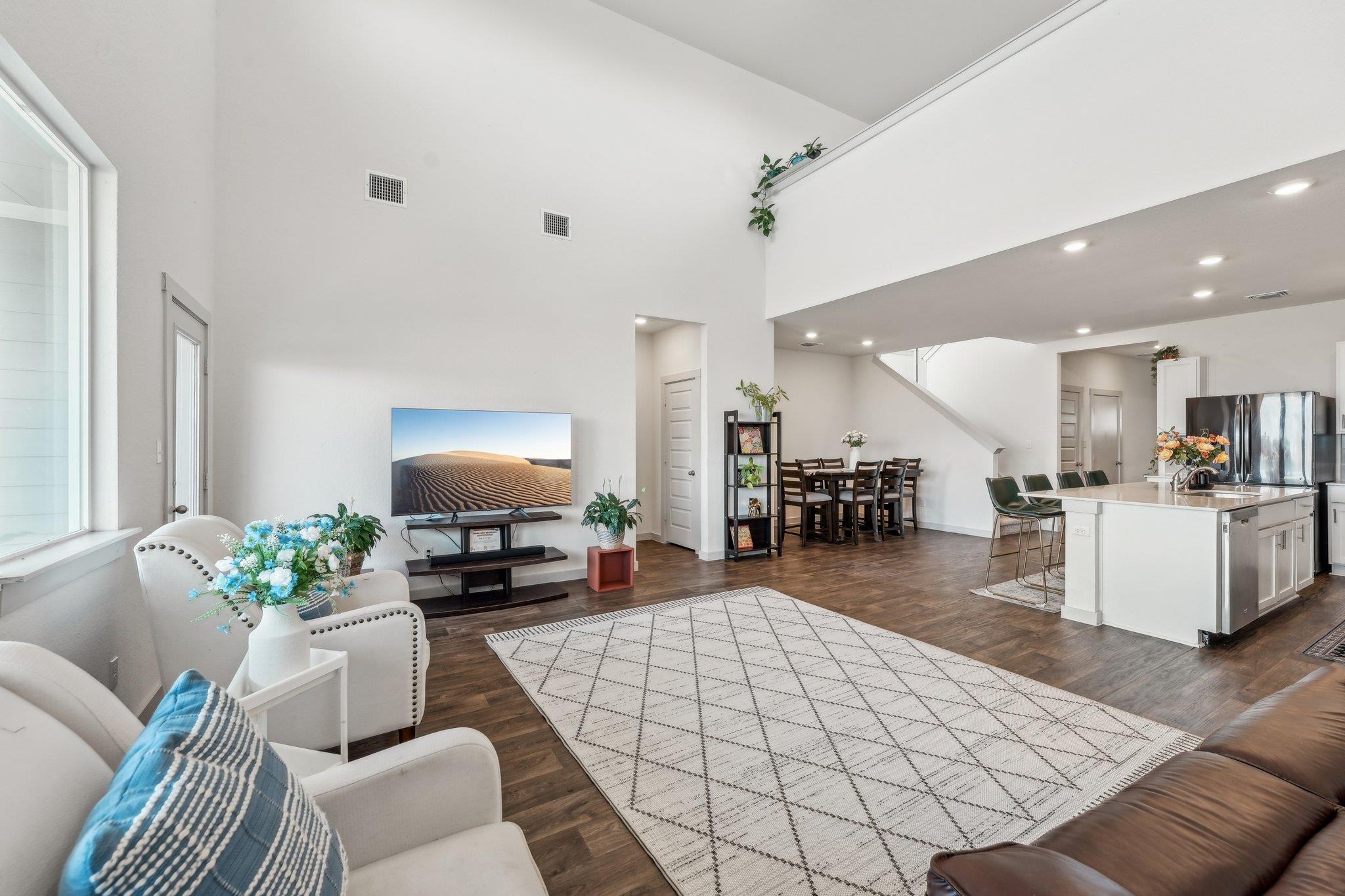 406 Big Cypress Bayou Rd, Hutto, TX 78634