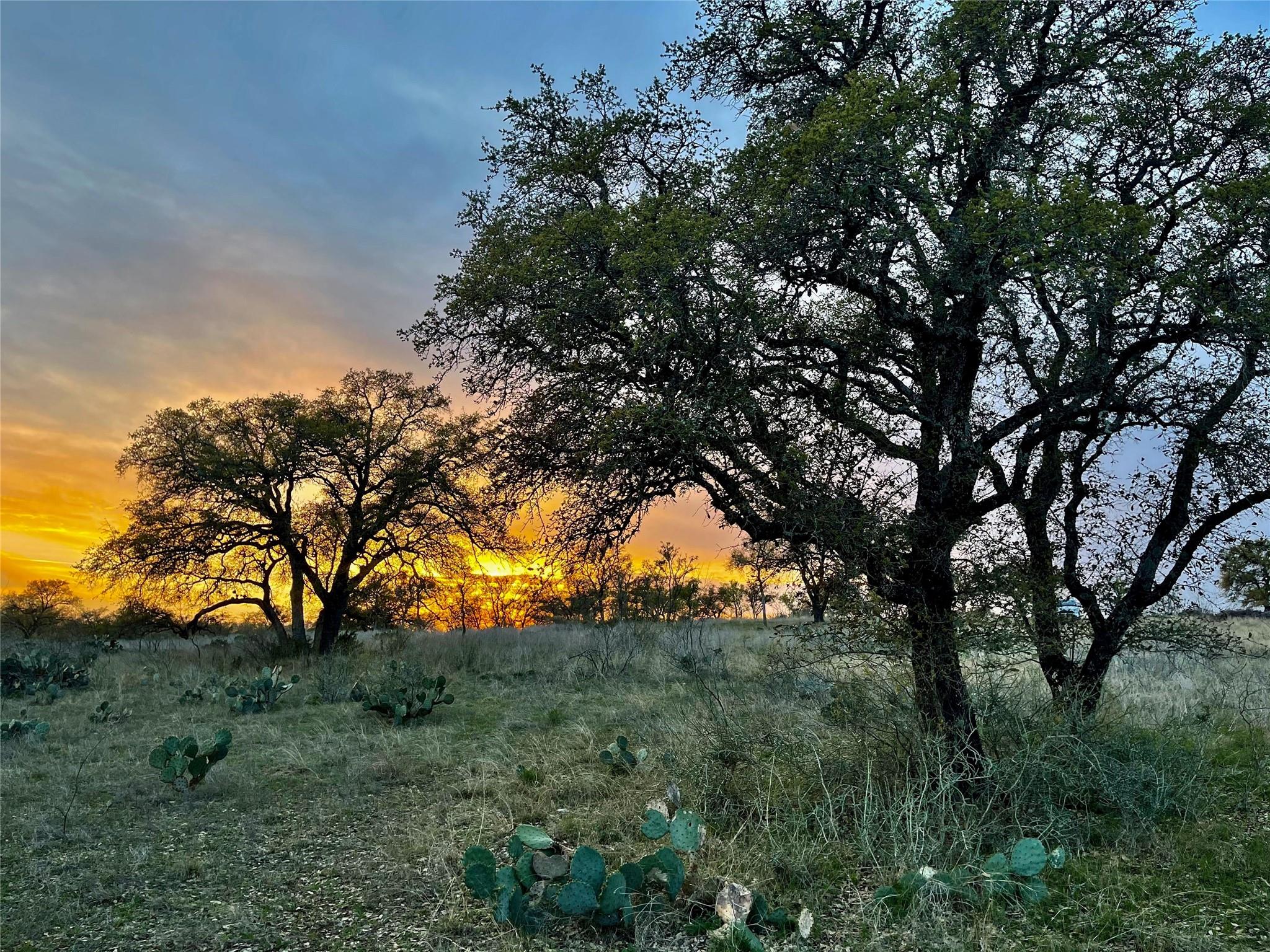 Lot 4 Colorado Canyon Dr, Marble Falls, TX 78654