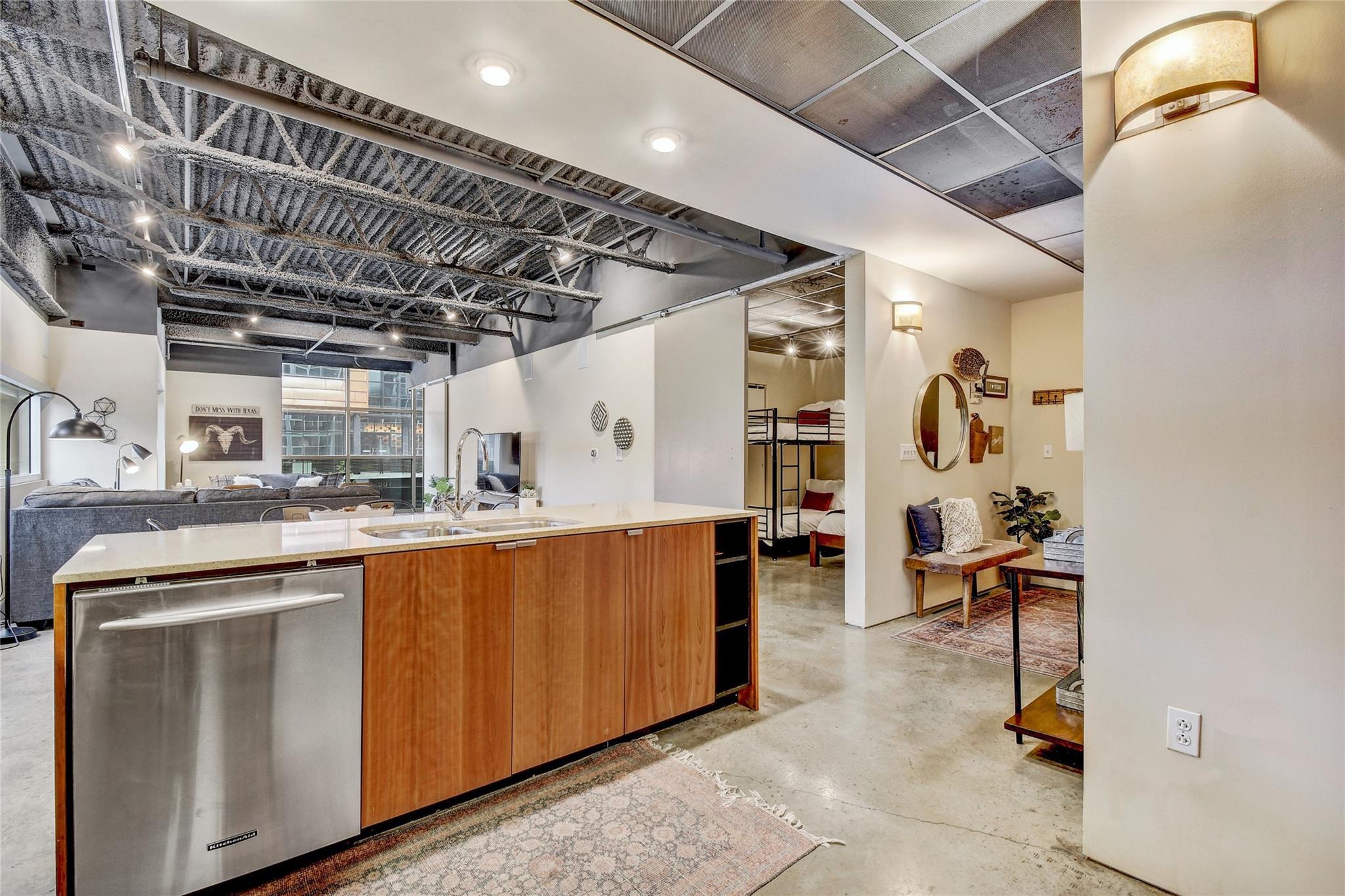 601 Brushy St # 205, Austin, TX 78702