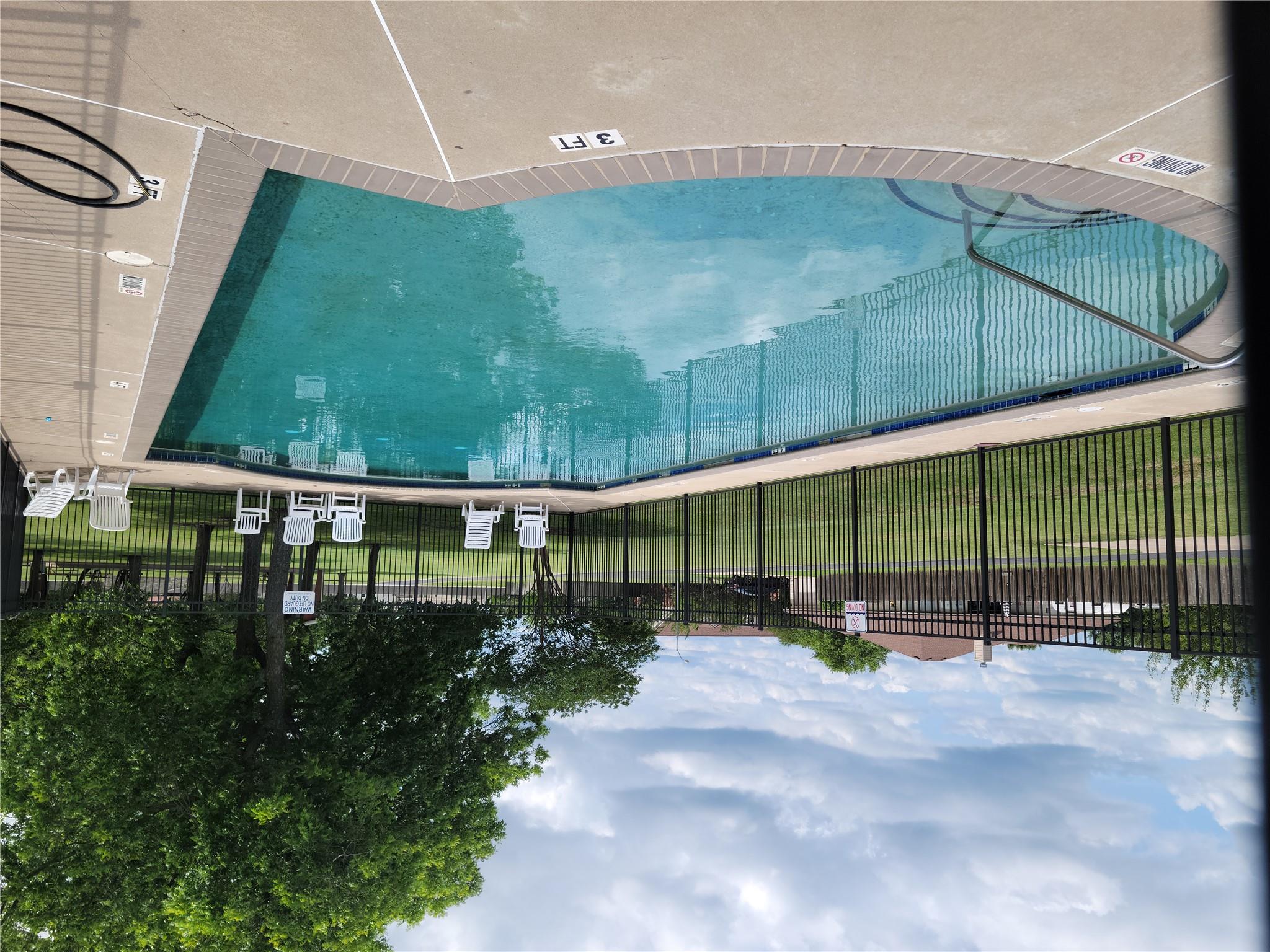 401 Rio Grande Ave, Hutto, TX 78634