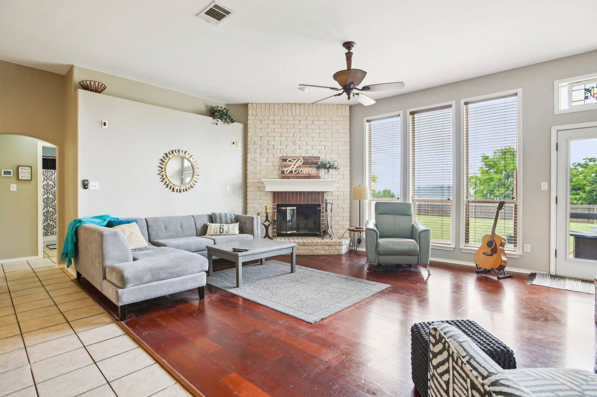 401 Rio Grande Ave, Hutto, TX 78634