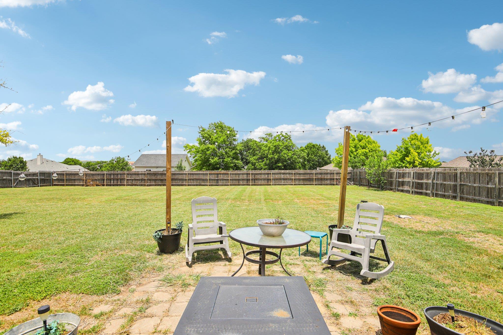 401 Rio Grande Ave, Hutto, TX 78634