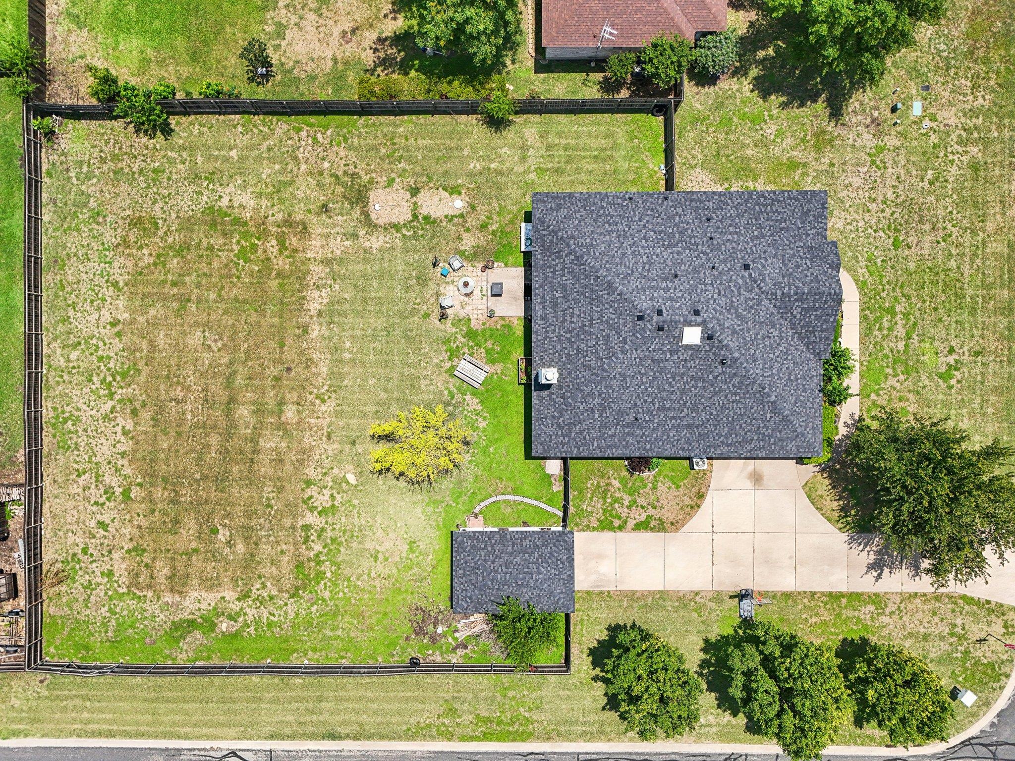 401 Rio Grande Ave, Hutto, TX 78634