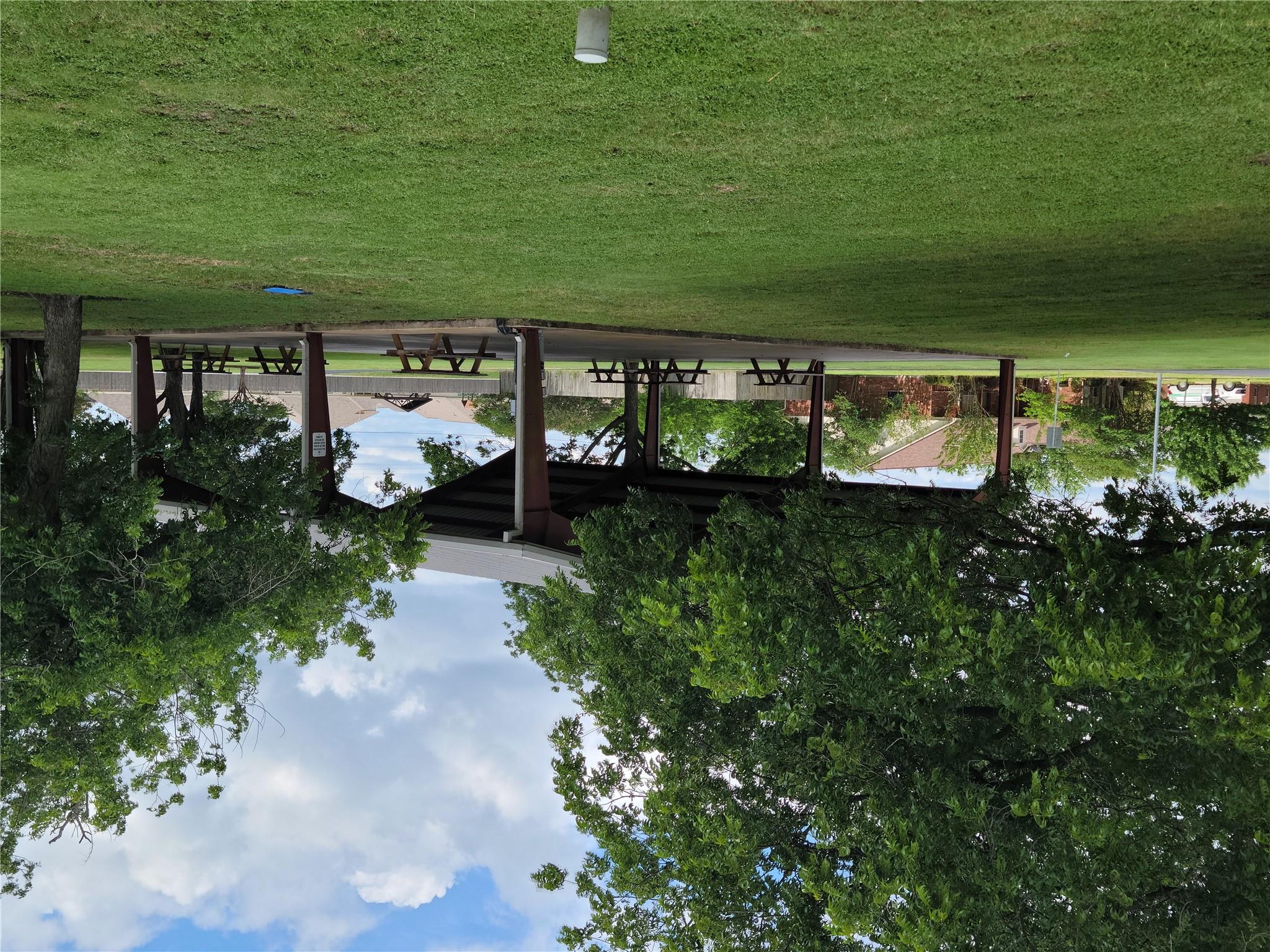 401 Rio Grande Ave, Hutto, TX 78634