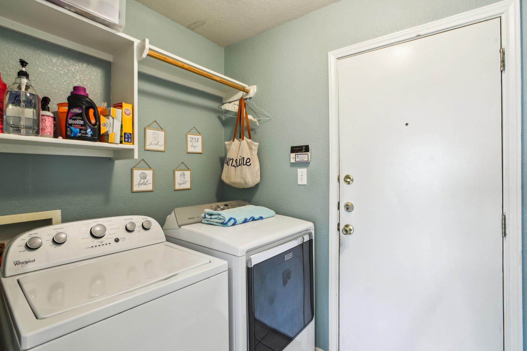 401 Rio Grande Ave, Hutto, TX 78634