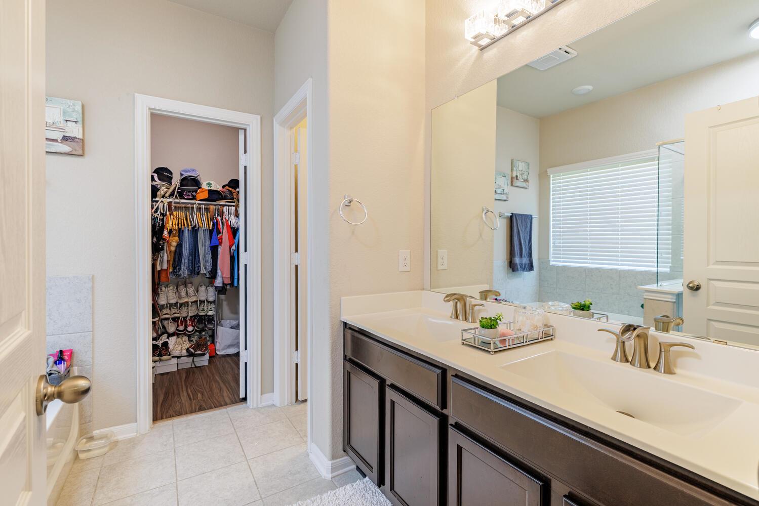 17020 Lathrop Ave, Pflugerville, TX 78660