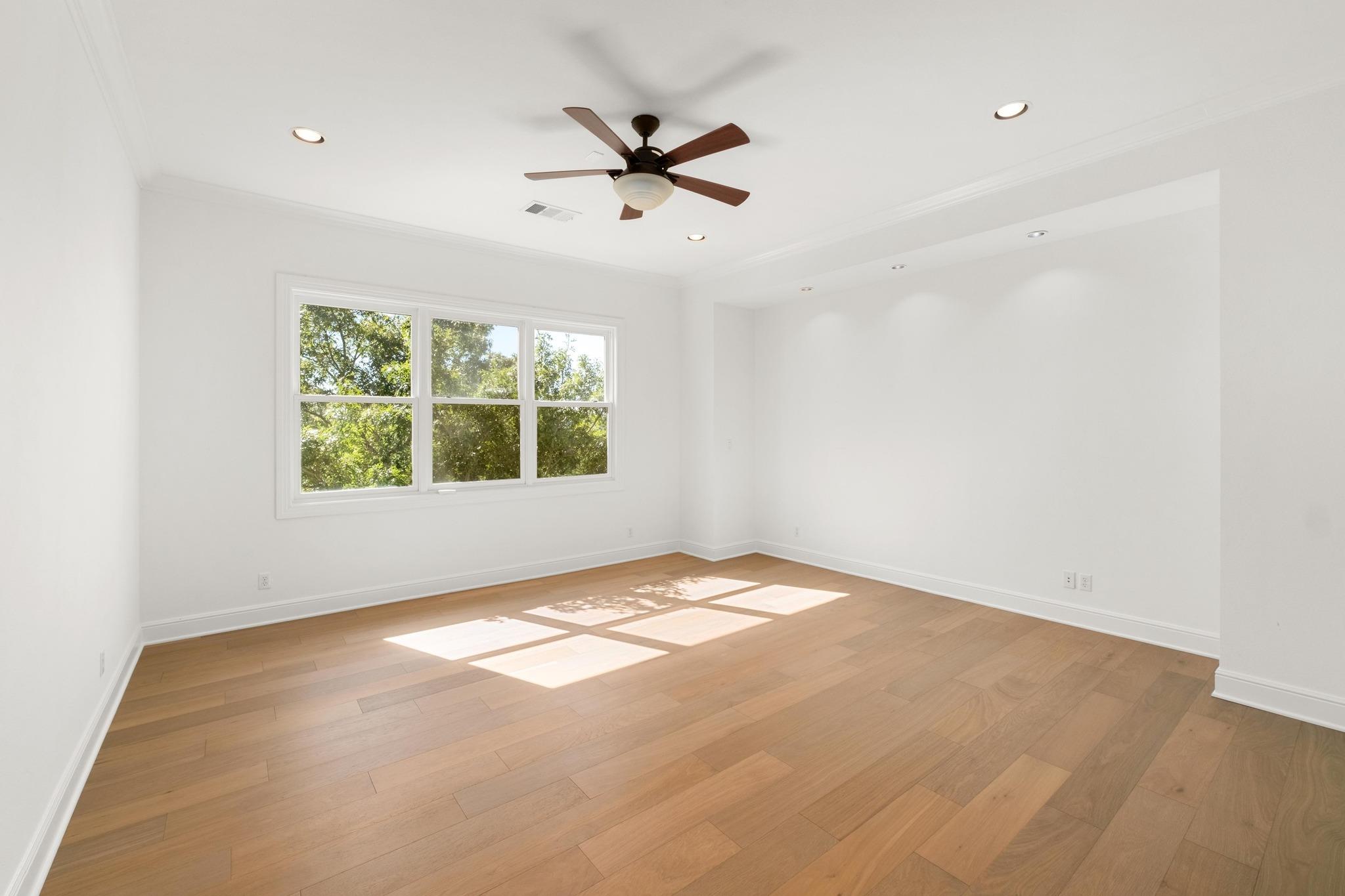 1101 Sprague Ln, West Lake Hills, TX 78746