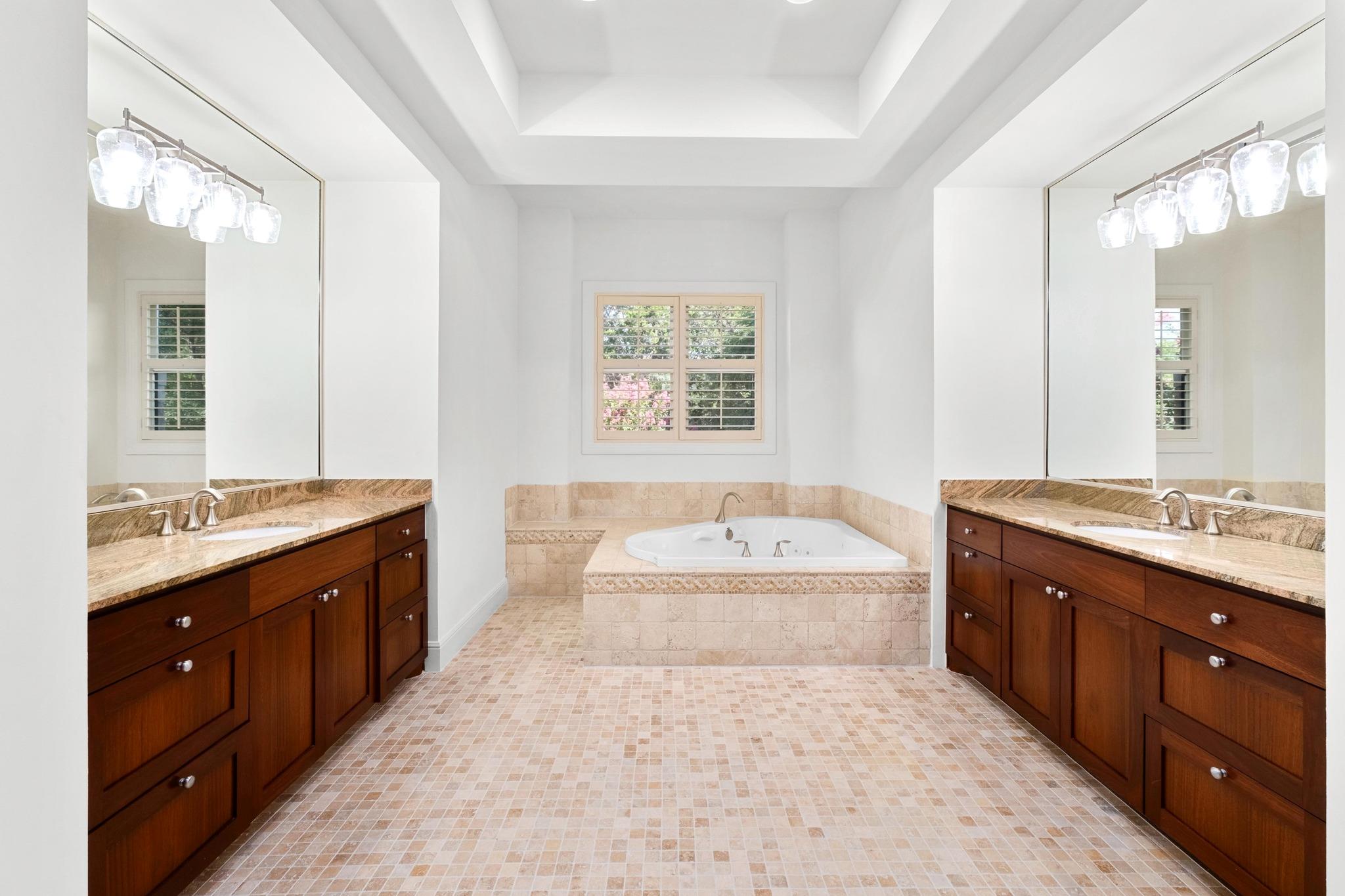 1101 Sprague Ln, West Lake Hills, TX 78746