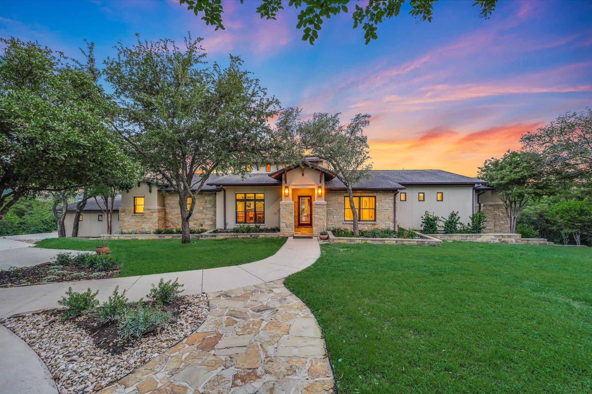 1101 Sprague Ln, West Lake Hills, TX 78746