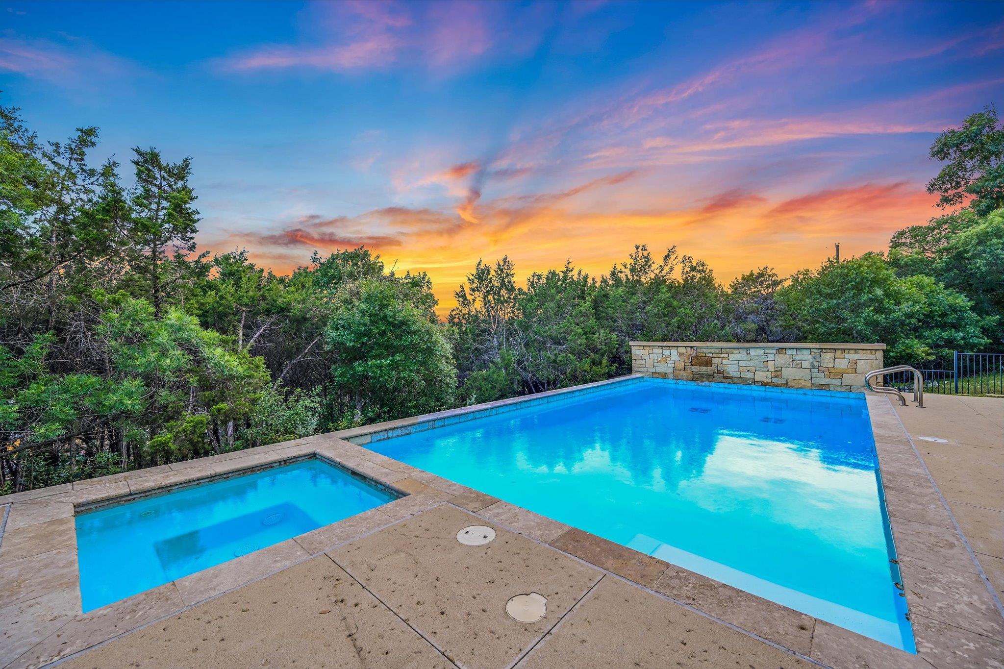 1101 Sprague Ln, West Lake Hills, TX 78746