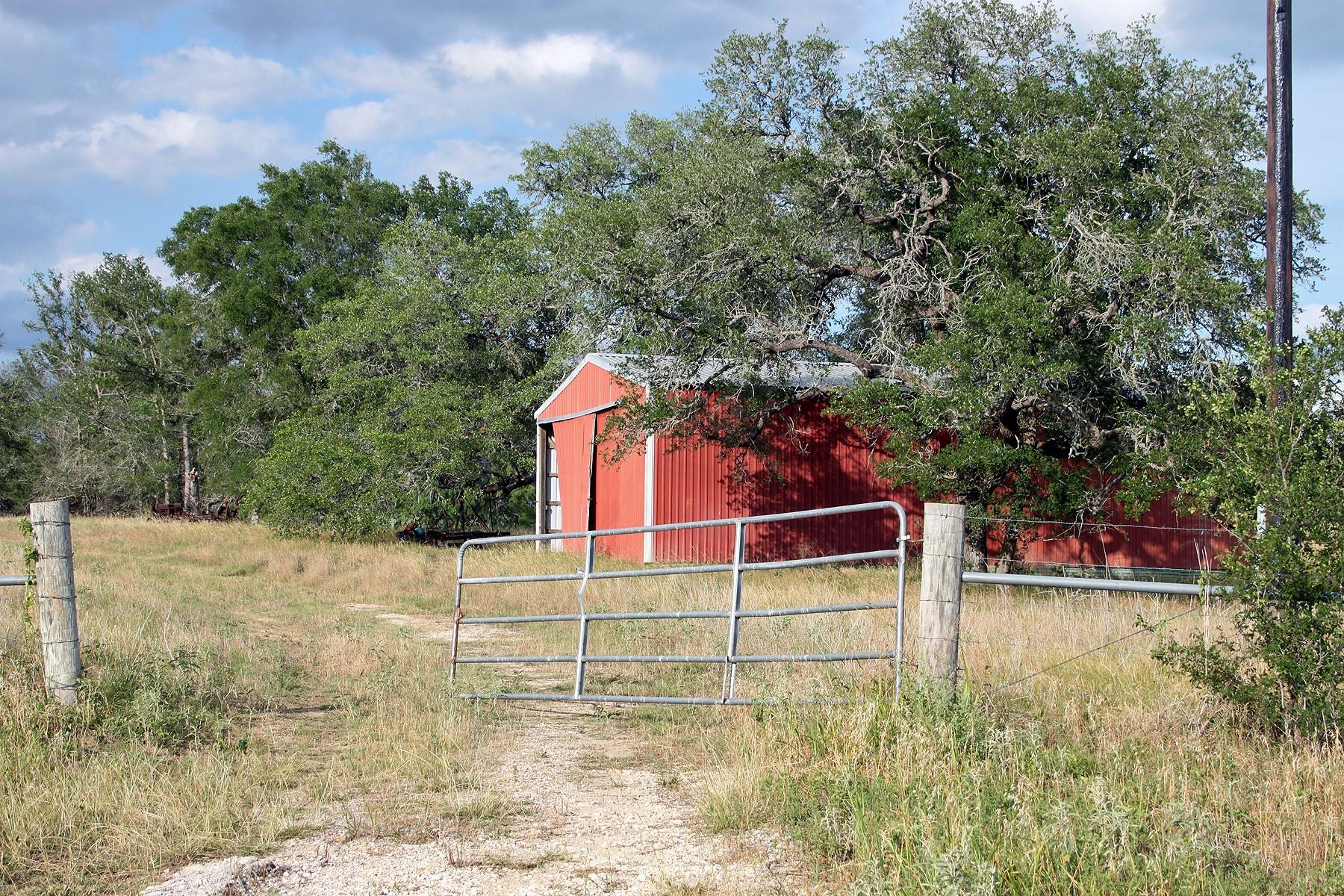 6020 FM 3158 Highway, Dale, TX 78616