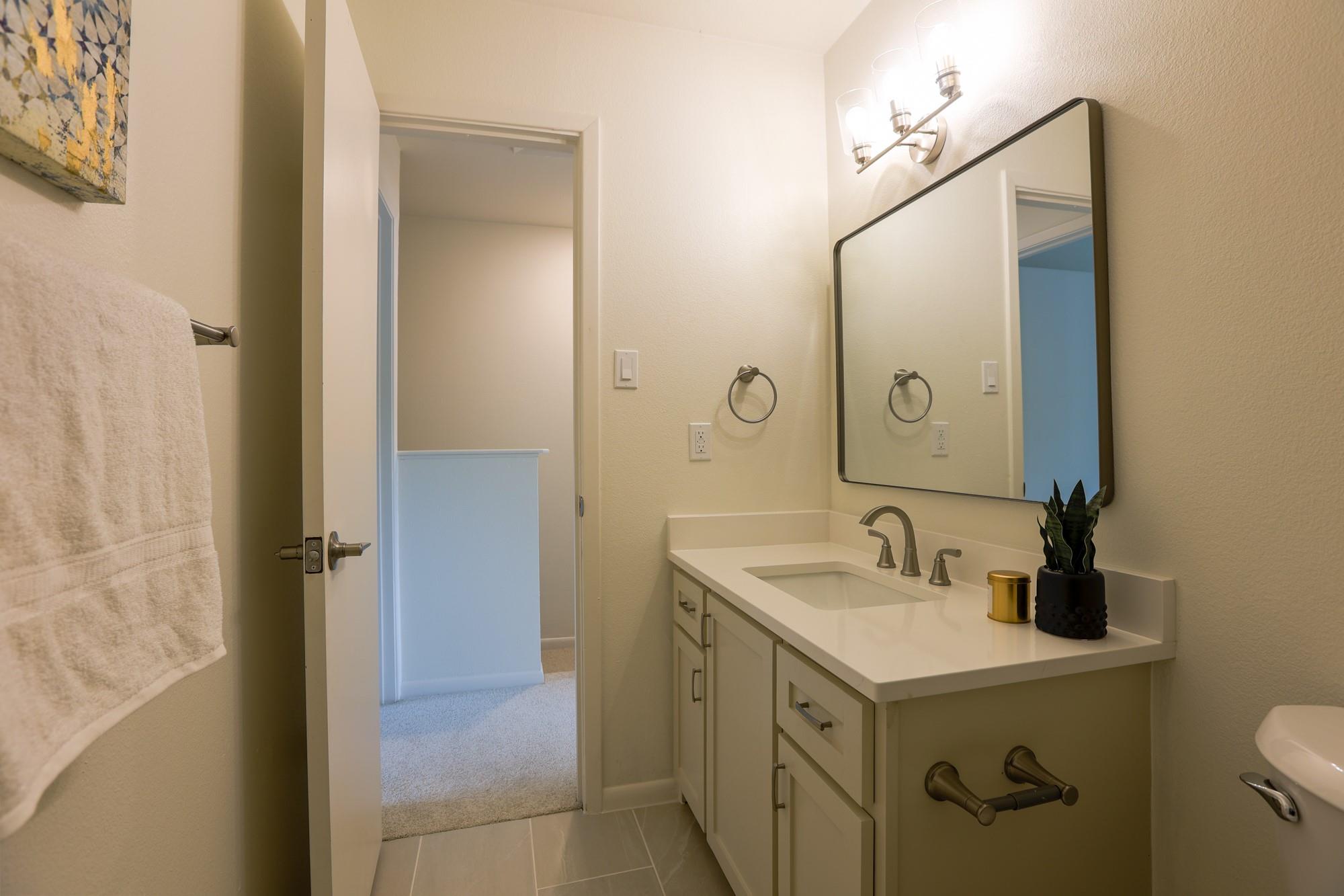 7406 Shadow Hill Dr # 103, Austin, TX 78731