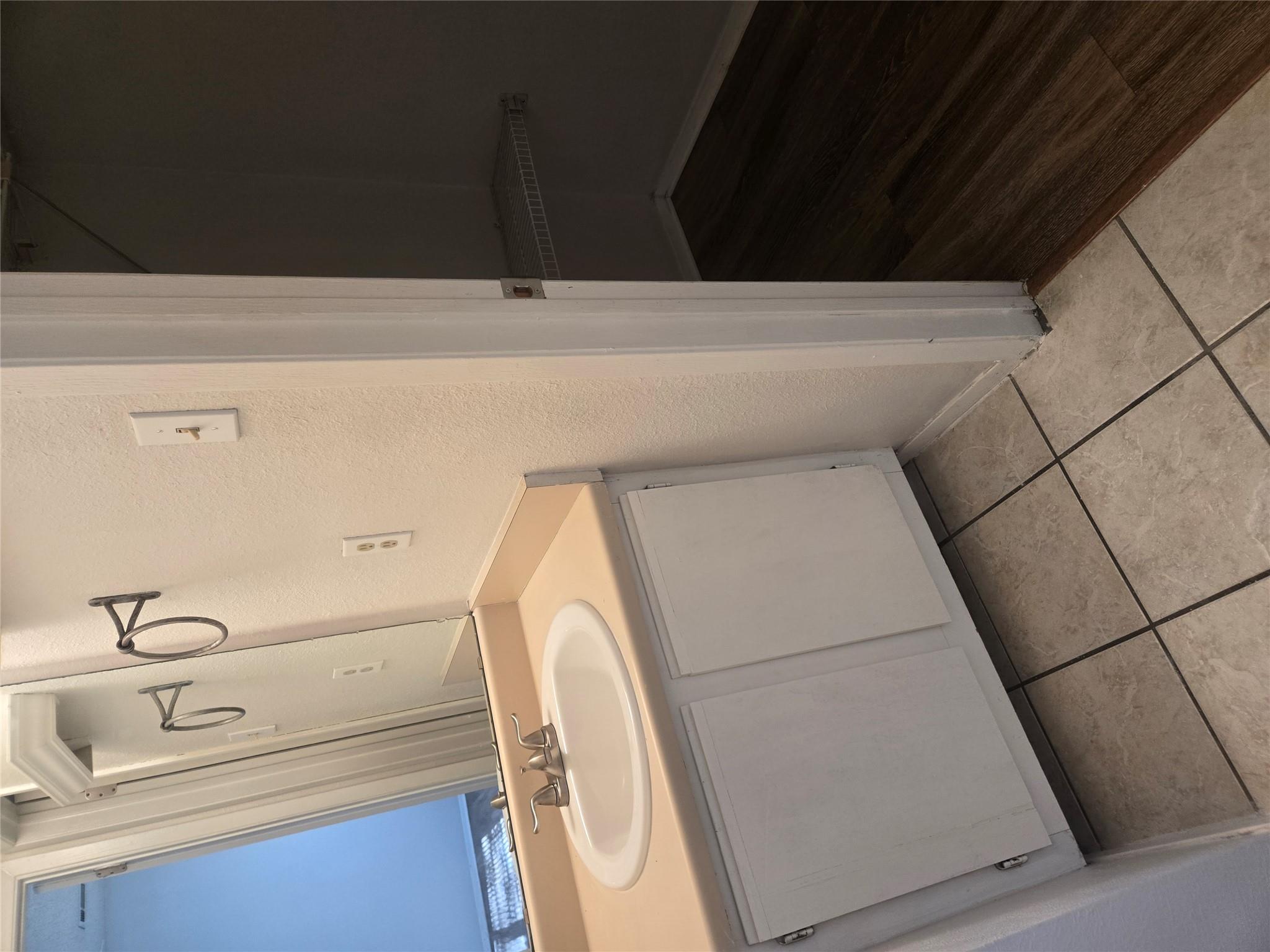 2903 W Slaughter Ln, Austin, TX 78748