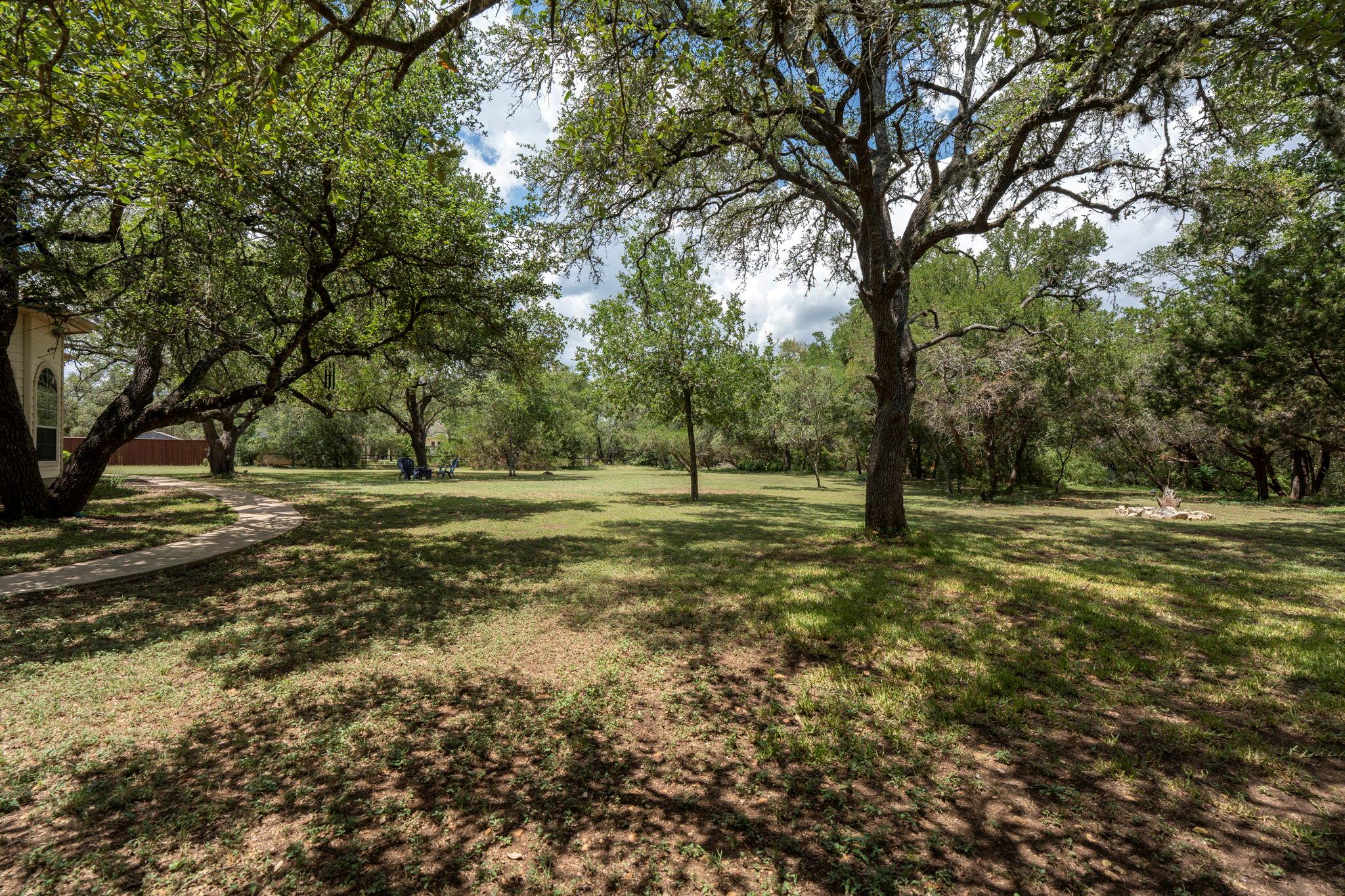 185 Ware Dr, Buda, TX 78610