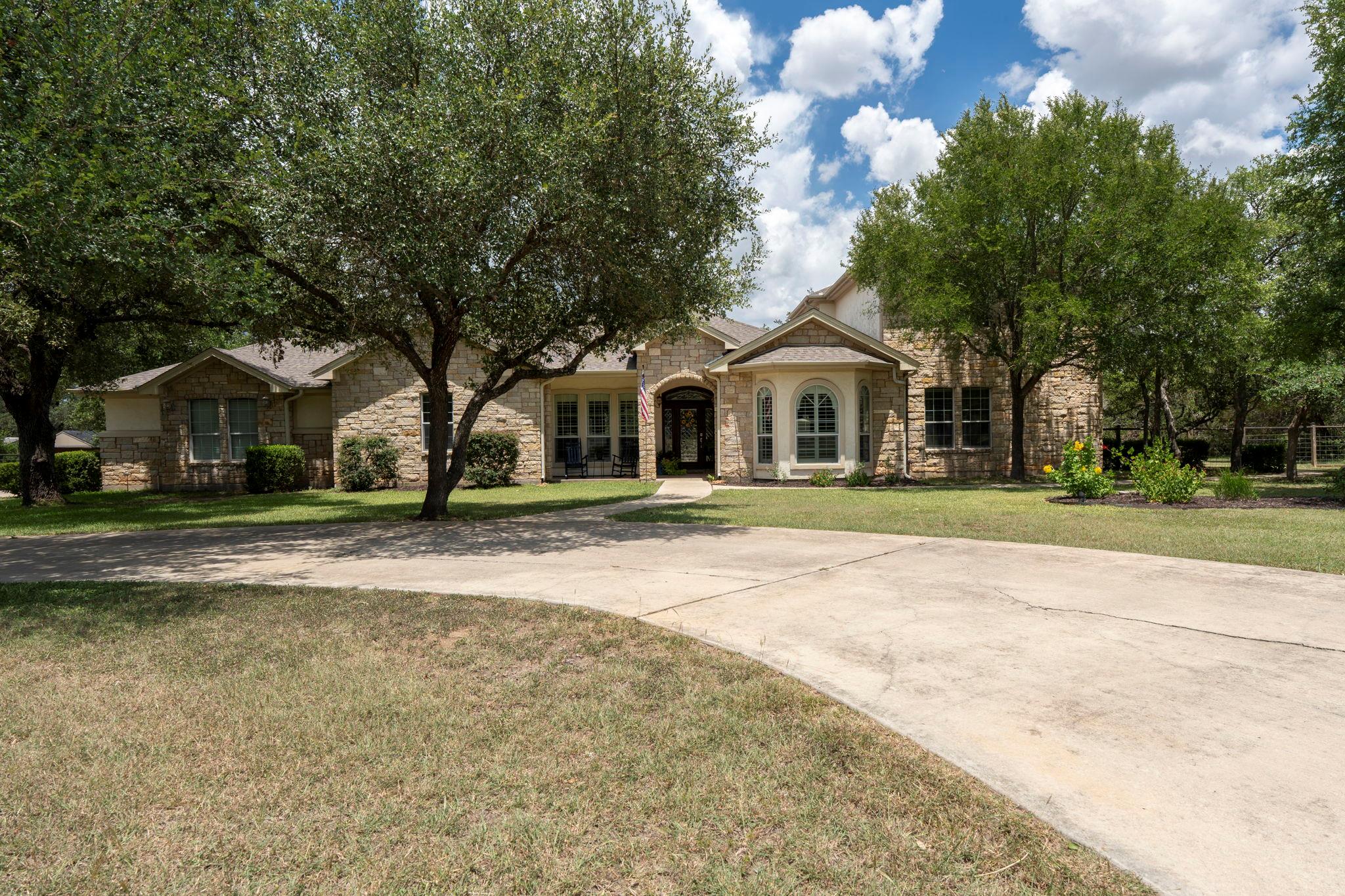 185 Ware Dr, Buda, TX 78610