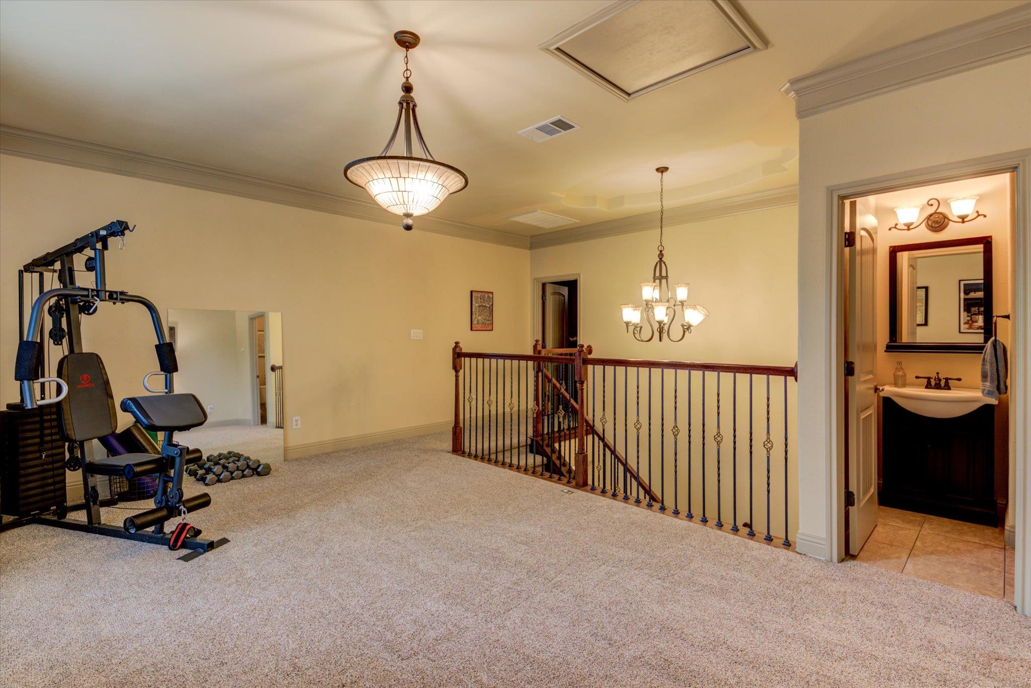 185 Ware Dr, Buda, TX 78610