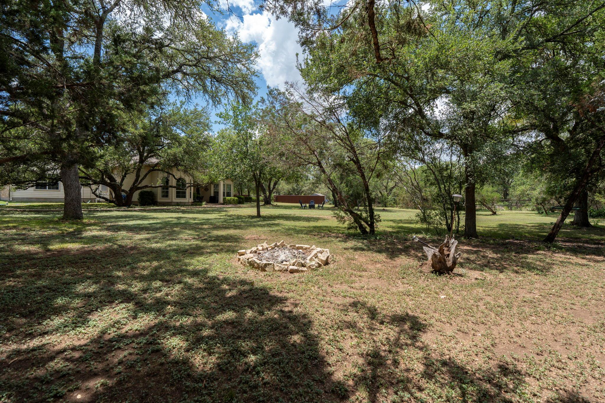185 Ware Dr, Buda, TX 78610