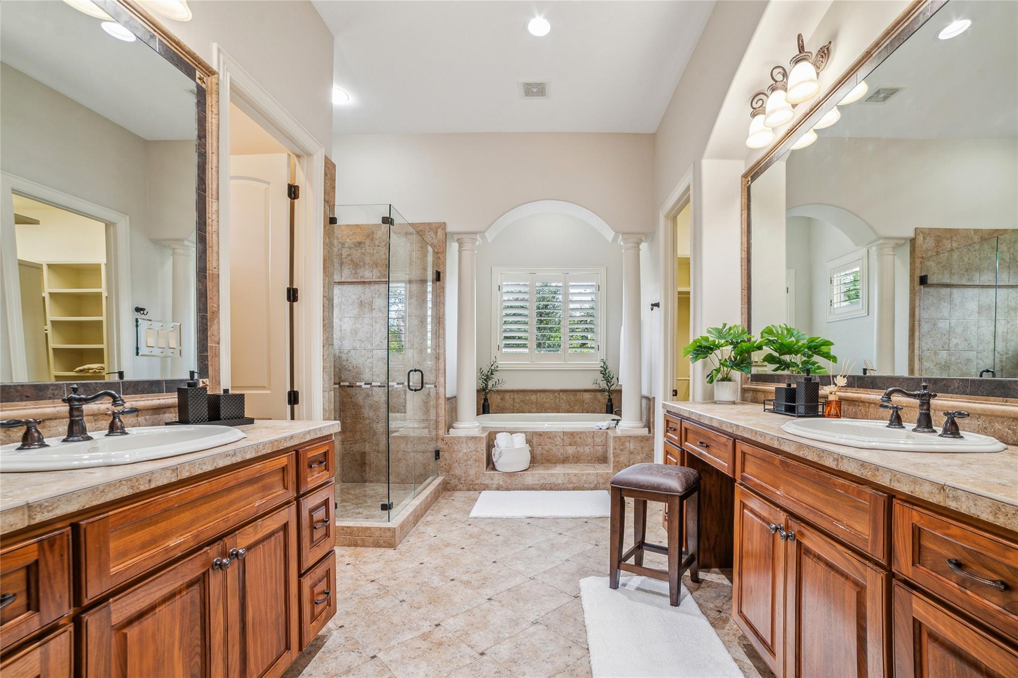 12529 Verandah Ct, Austin, TX 78726