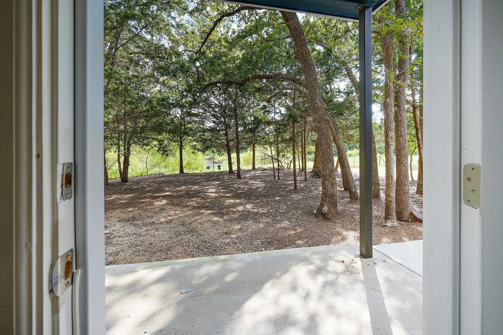 8400 Taylorsville Rd, Dale, TX 78616