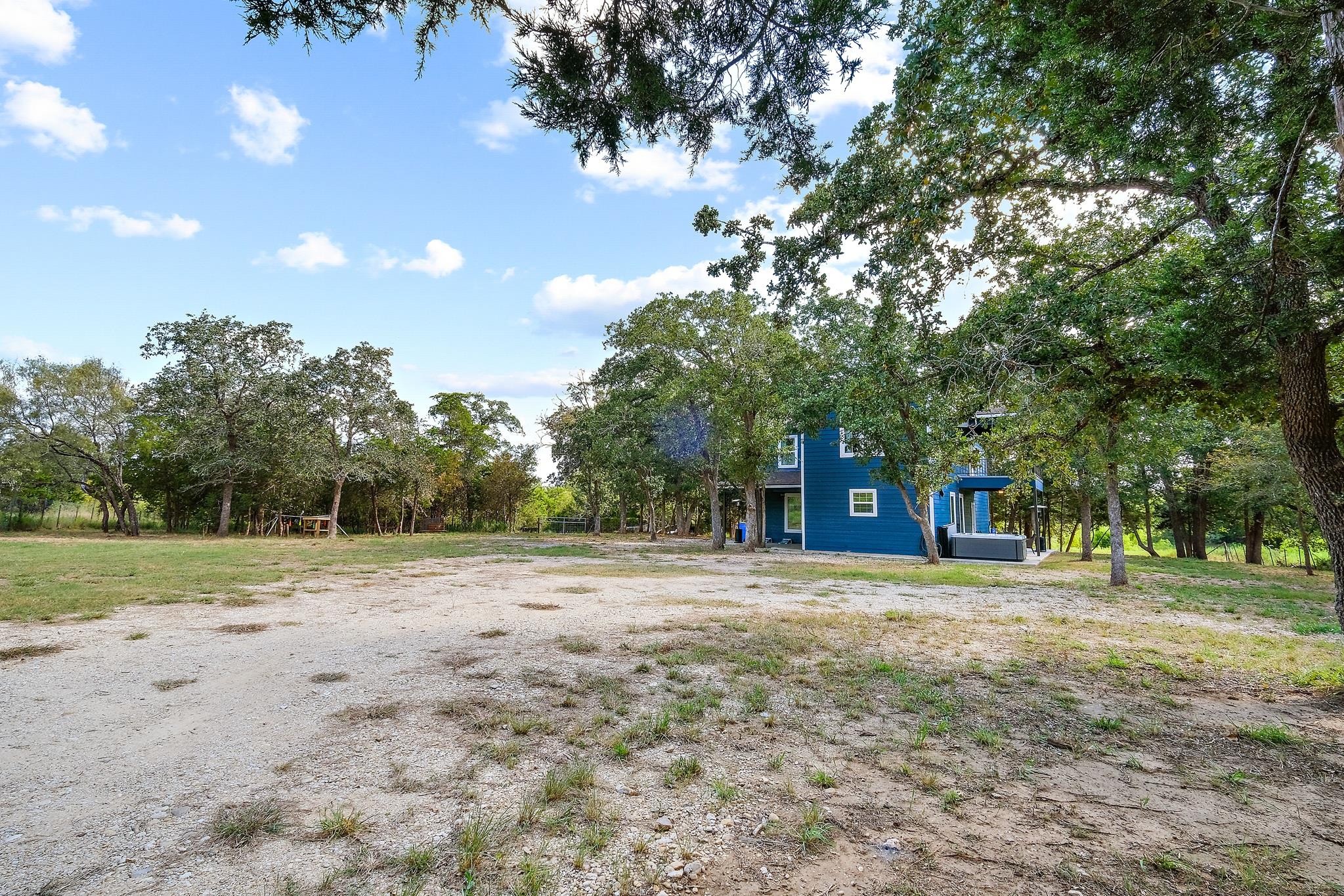 8400 Taylorsville Rd, Dale, TX 78616