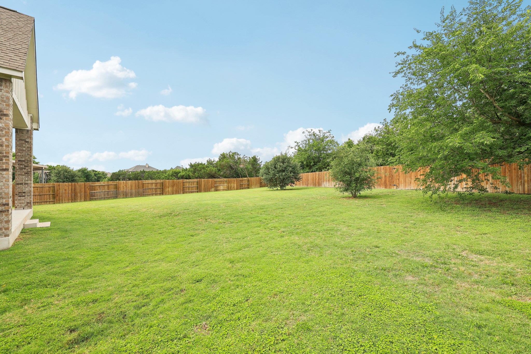 487 Stone River Dr, Austin, TX 78737
