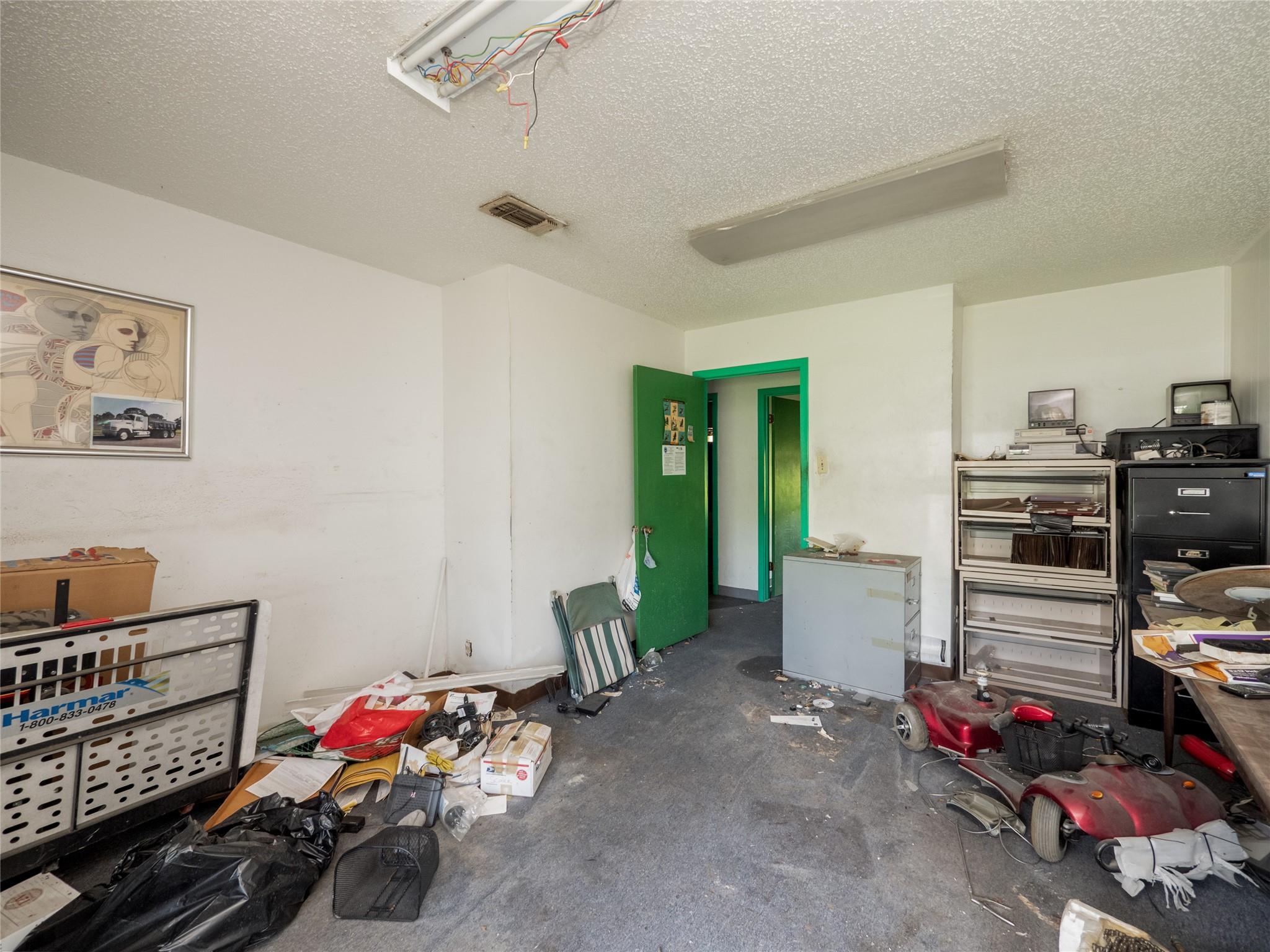 8212 Georgian Dr, Austin, TX 78753