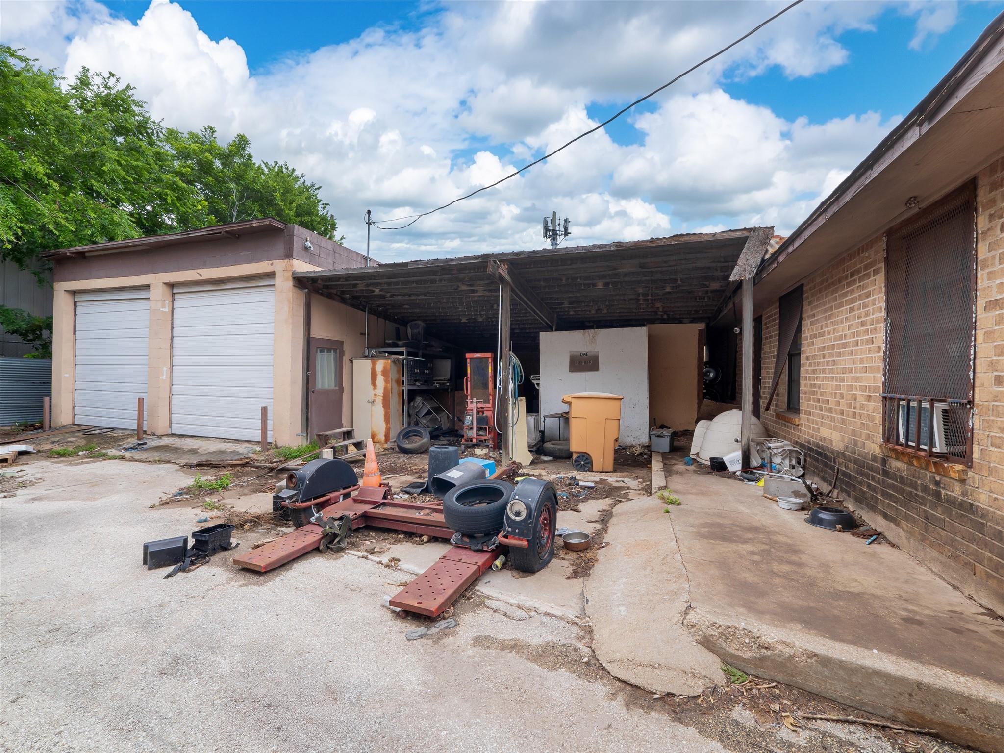 8212 Georgian Dr, Austin, TX 78753