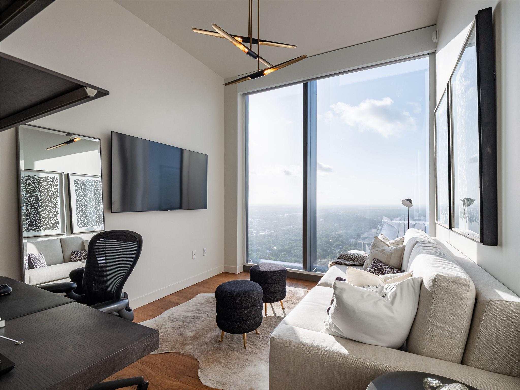 44 East Ave # 4603, Austin, TX 78701
