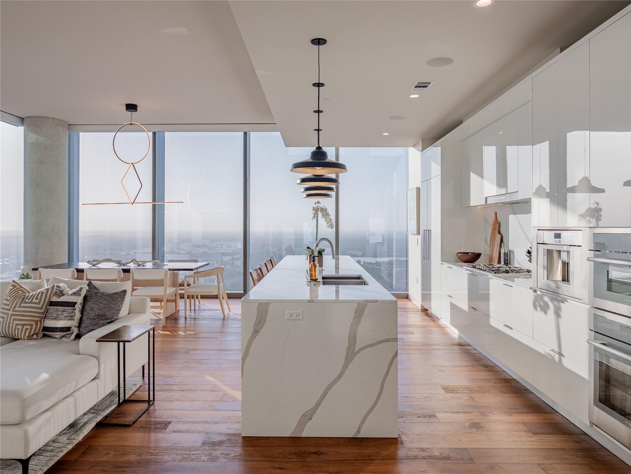 44 East Ave # 4603, Austin, TX 78701