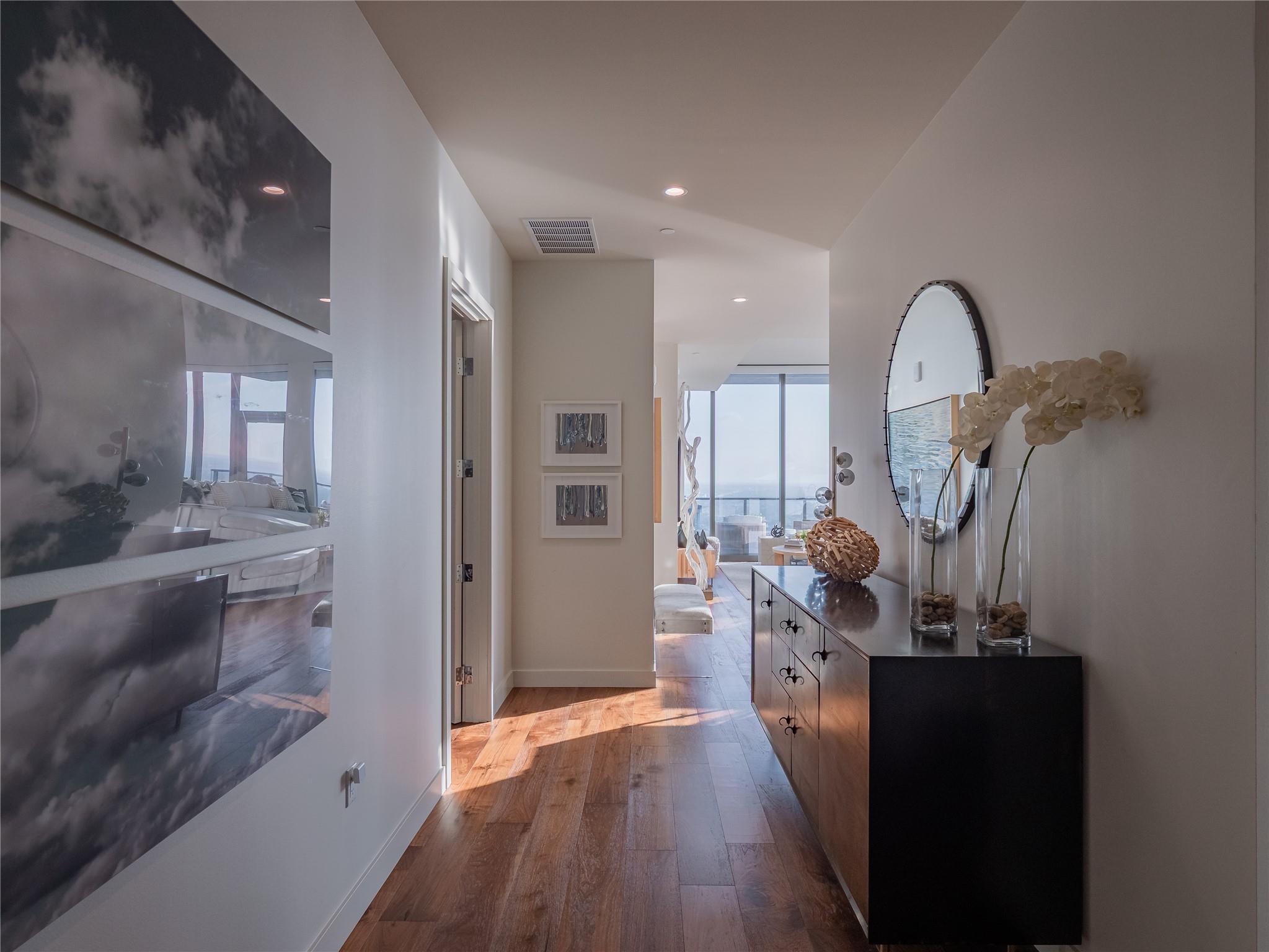44 East Ave # 4603, Austin, TX 78701