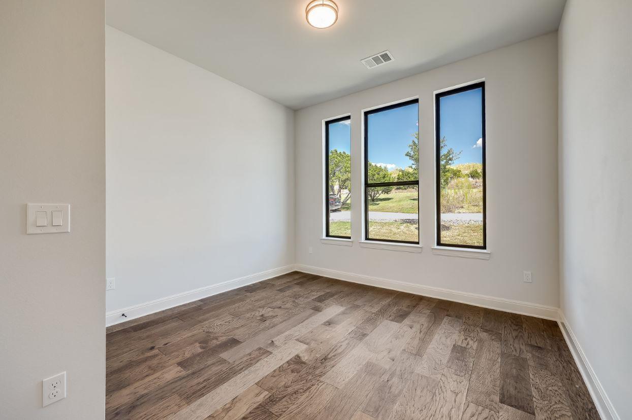 6833 Destination Way, Lago Vista, TX 78645