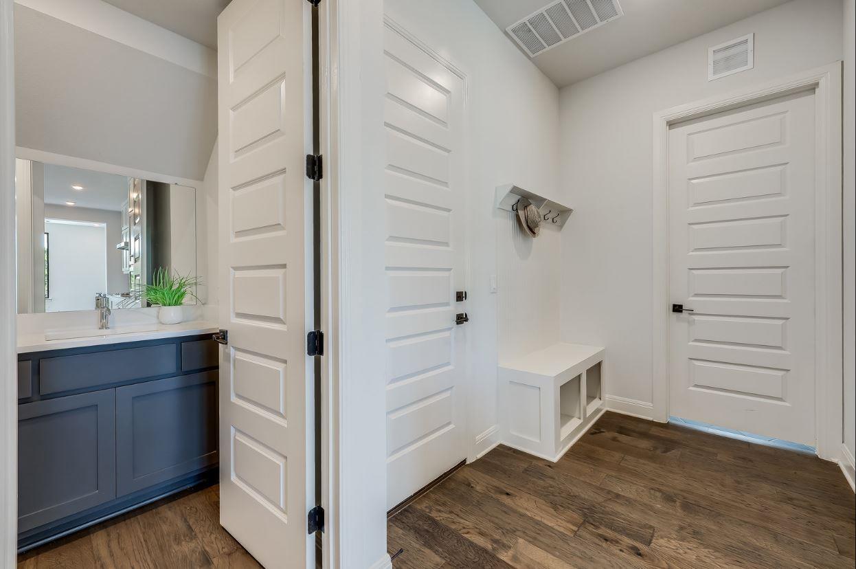 6833 Destination Way, Lago Vista, TX 78645