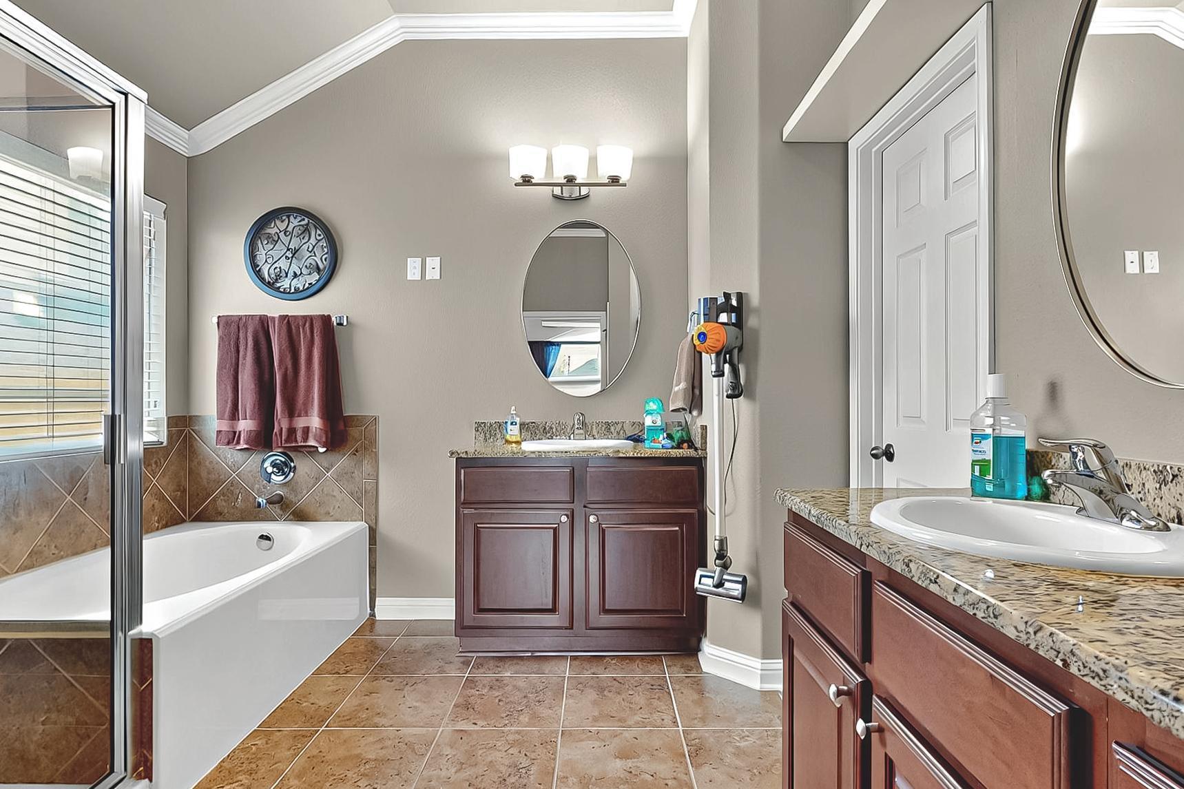 320 Atlanta Park Dr, Georgetown, TX 78628