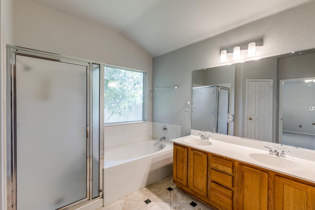 15737 Cadoz Dr, Austin, TX 78728