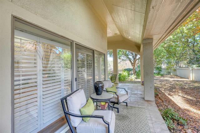 104 Mason Court, Horseshoe Bay, TX 78657