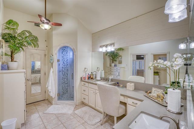 104 Mason Court, Horseshoe Bay, TX 78657