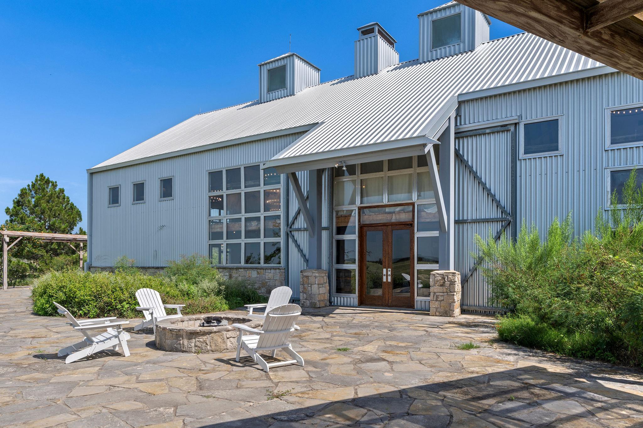 1213 Kott Rd Rd, Fredericksburg, TX 78624